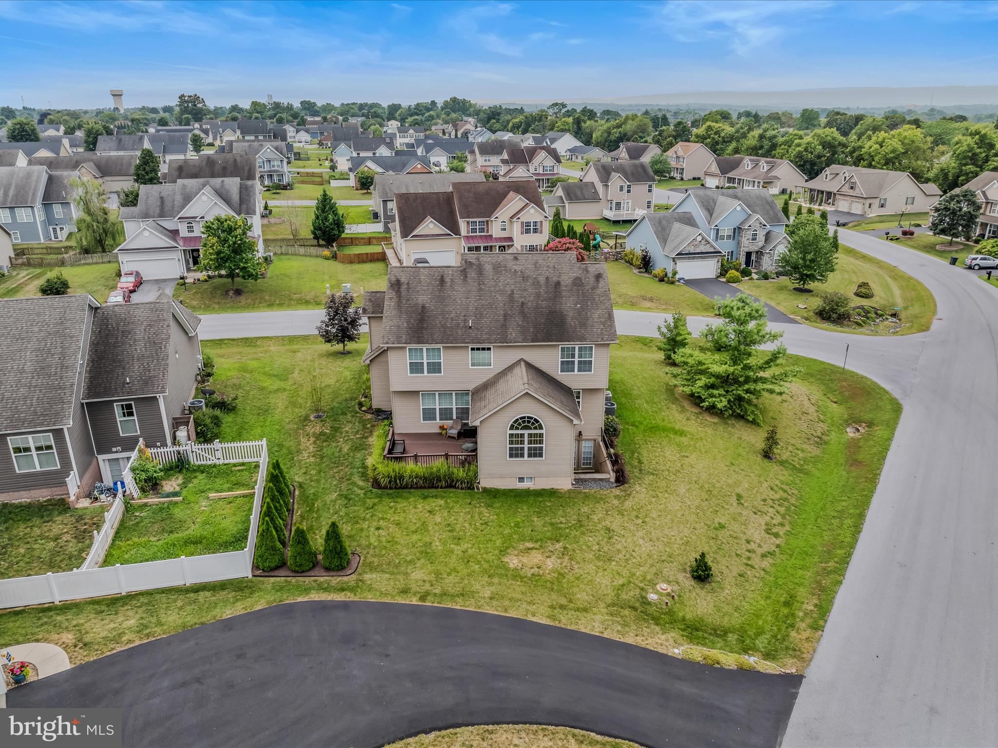 BRIDLE CREEK - Residential