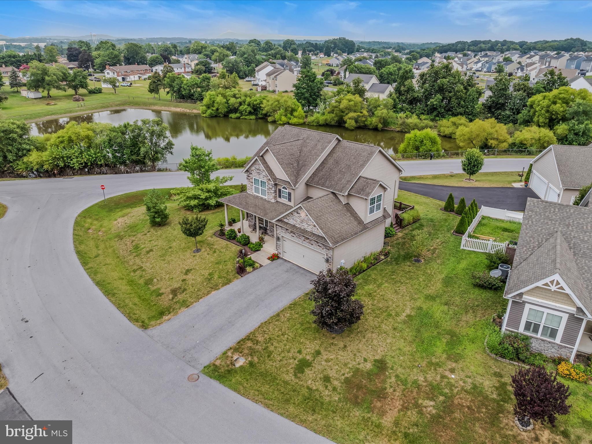 BRIDLE CREEK - Residential