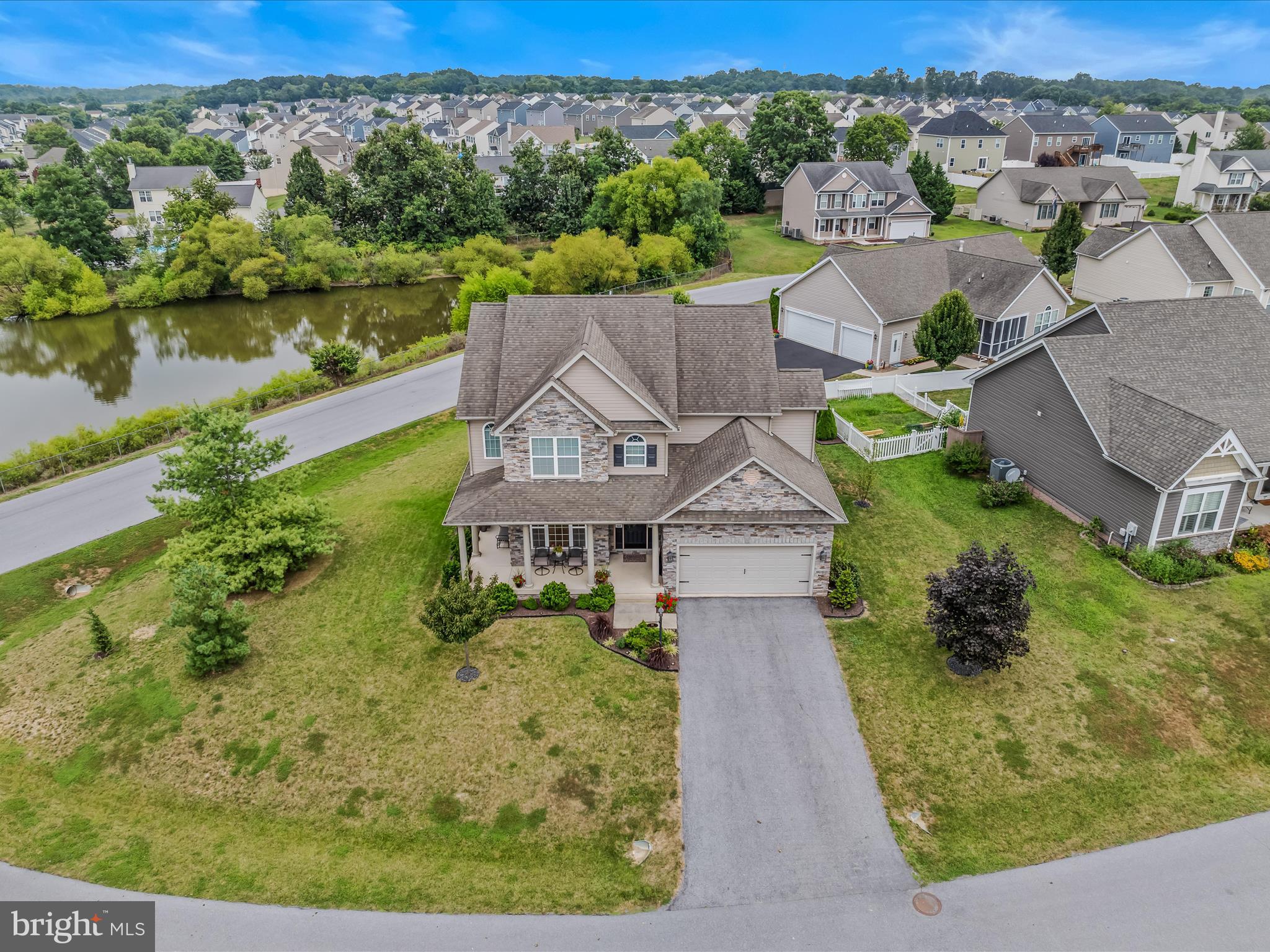 BRIDLE CREEK - Residential