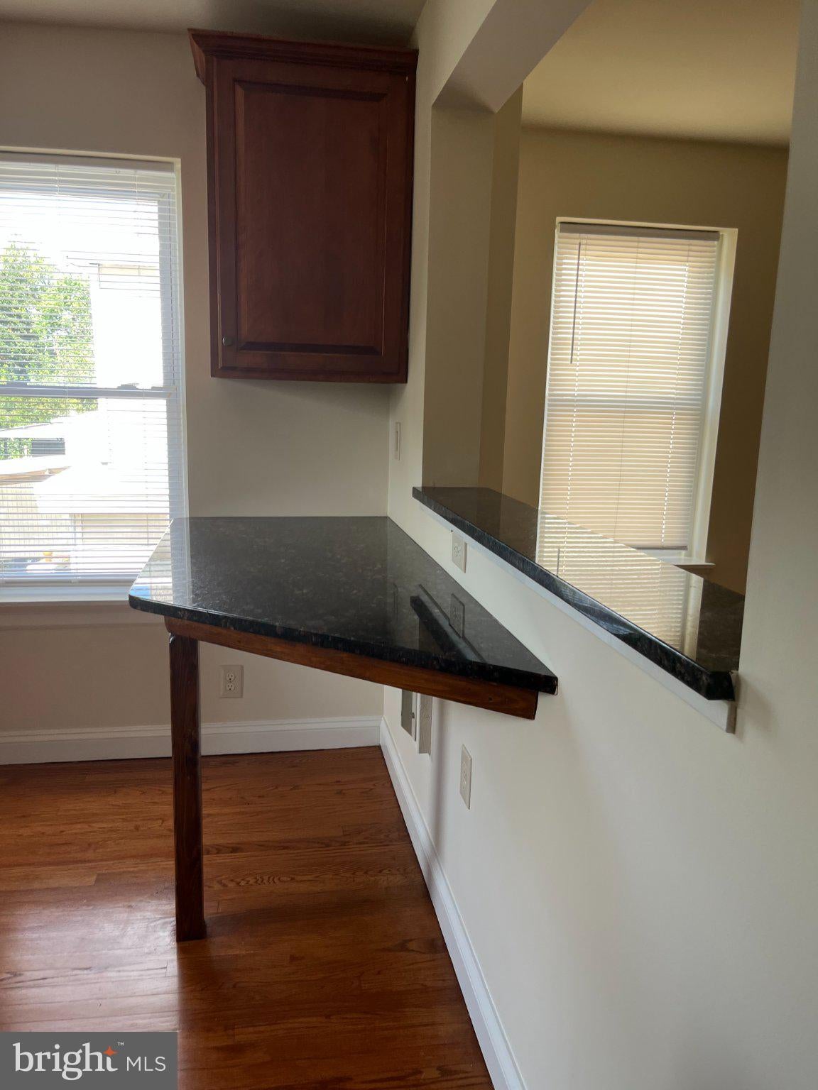 18 W SPRING AVENUE 2