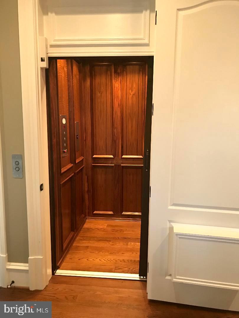 BLACKSTONE AT VALE RIDGE - Residential