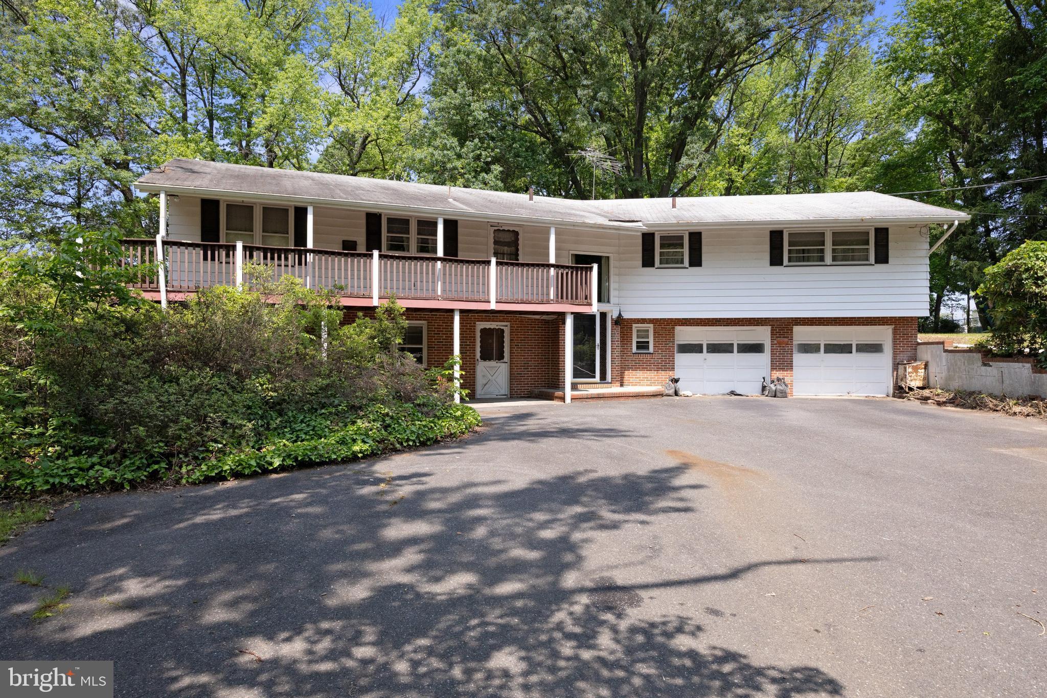 49 CLOVER AVENUE