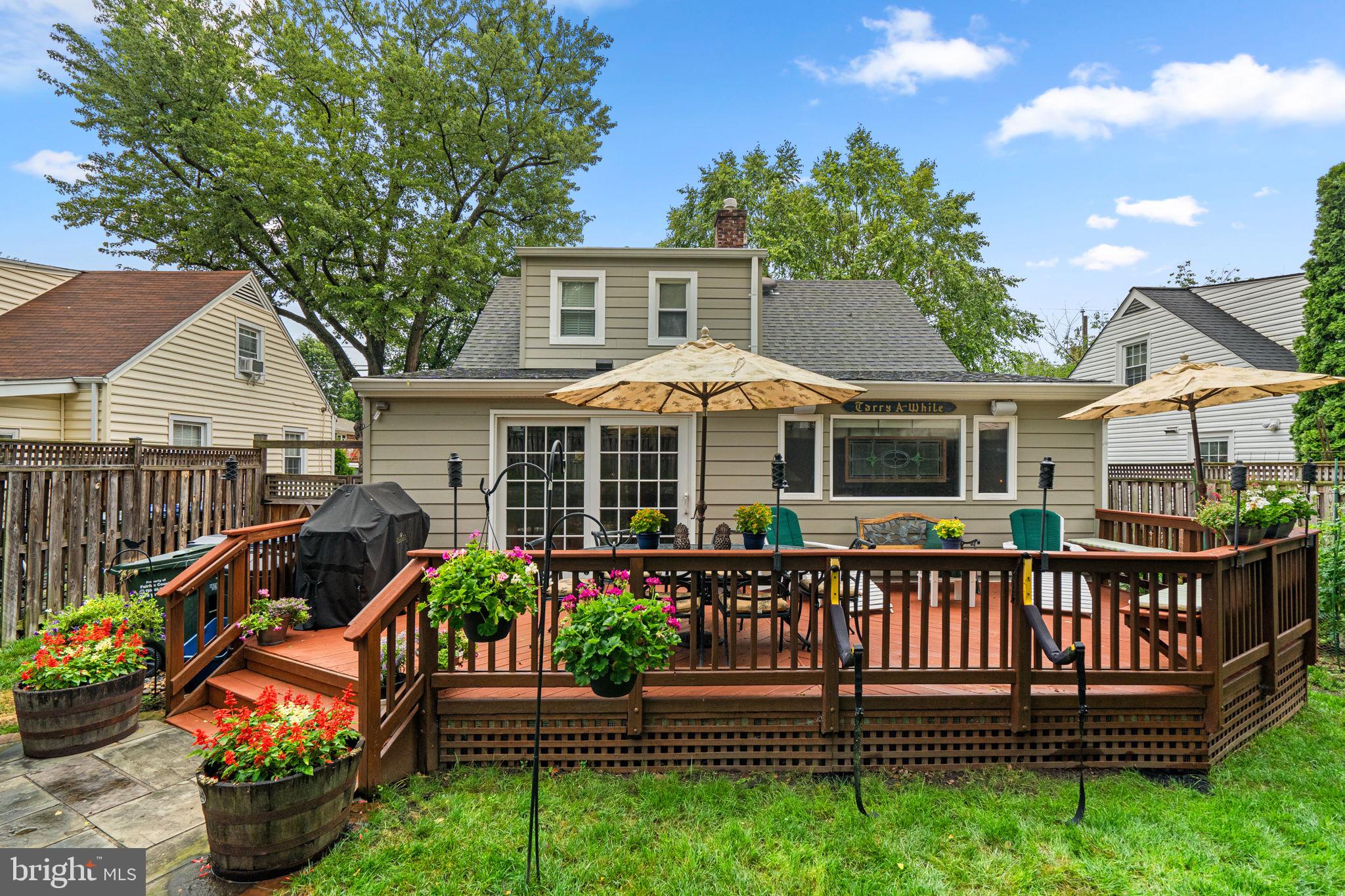 2818 MARSHALL STREET