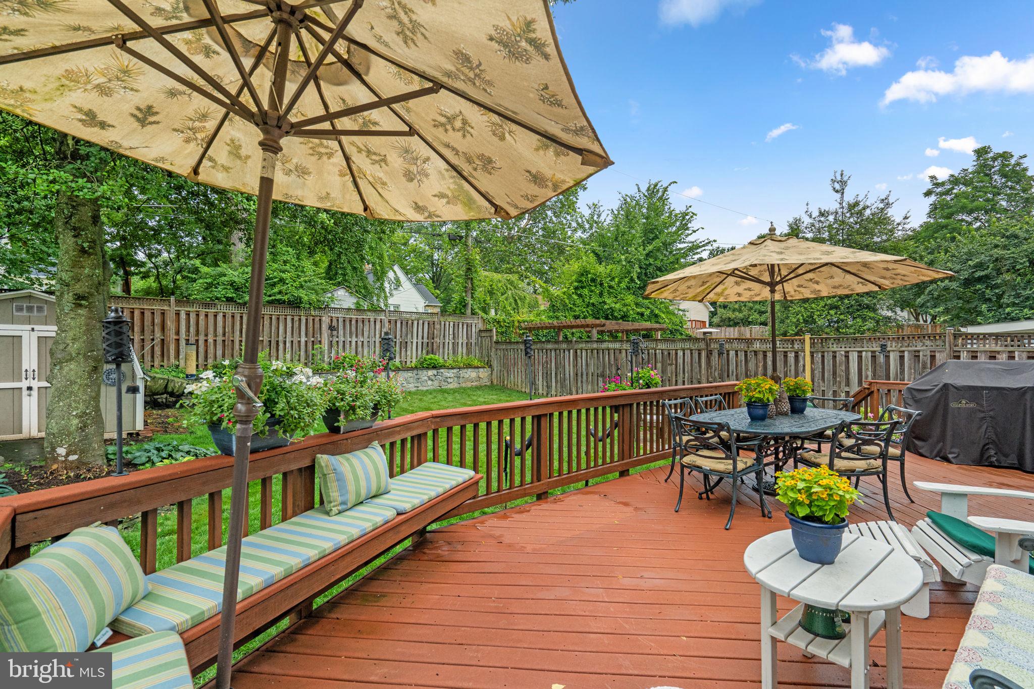 2818 MARSHALL STREET