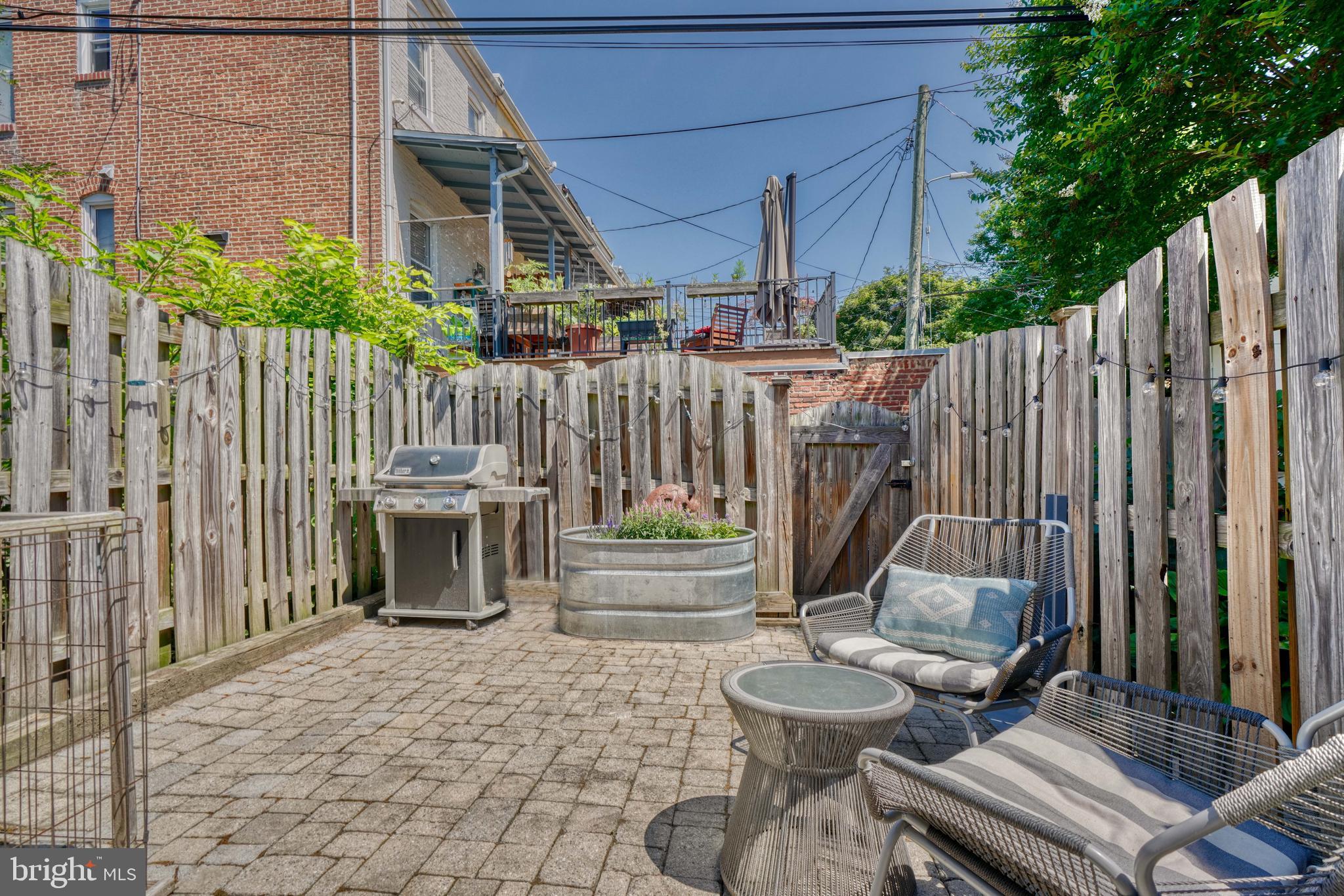 HAMPDEN HISTORIC DISTRICT - Residential