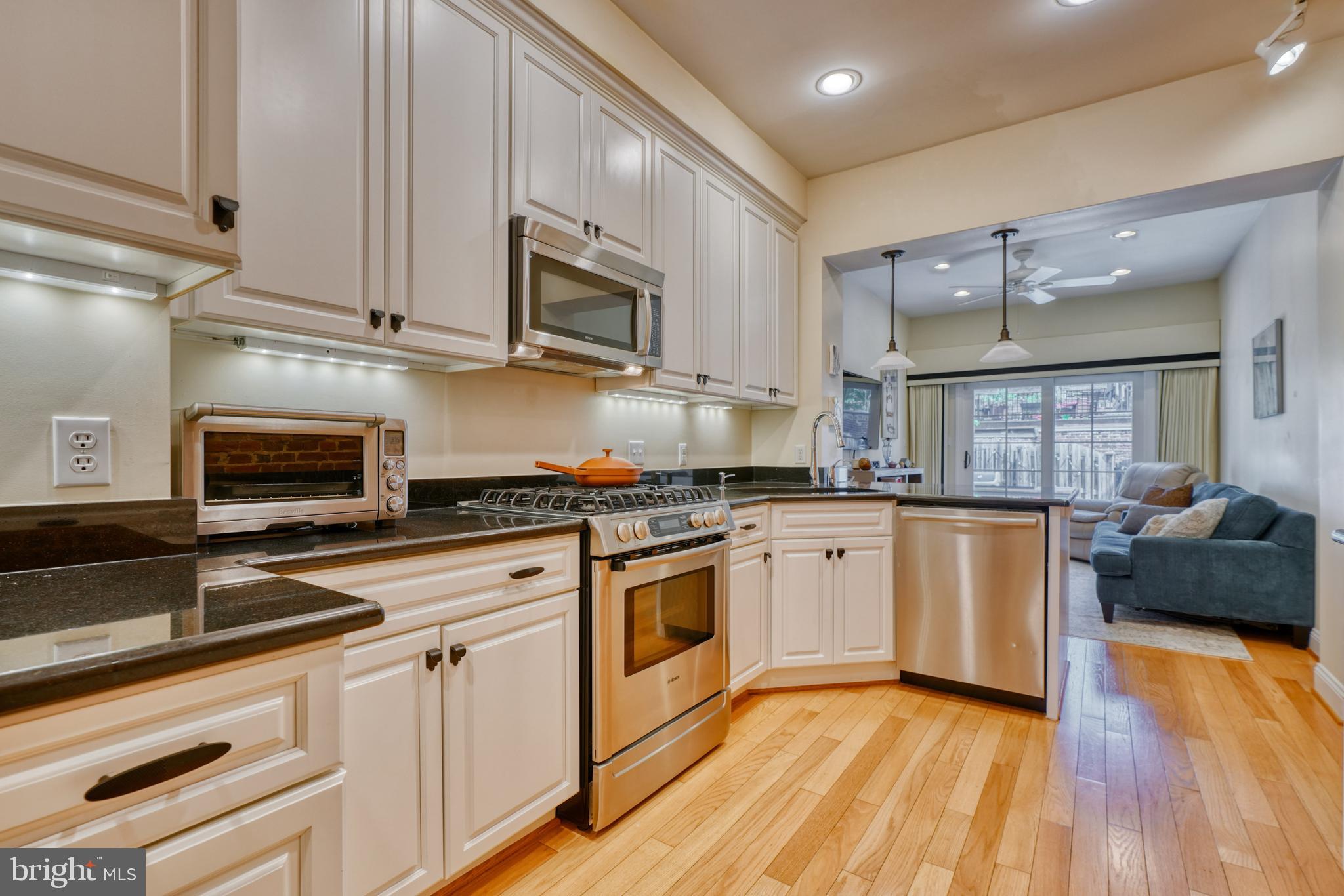 HAMPDEN HISTORIC DISTRICT - Residential