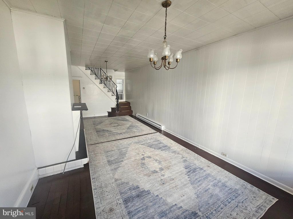 Photo of 330 W South, MAHANOY CITY, PA 17948 (MLS # PASK2025552)