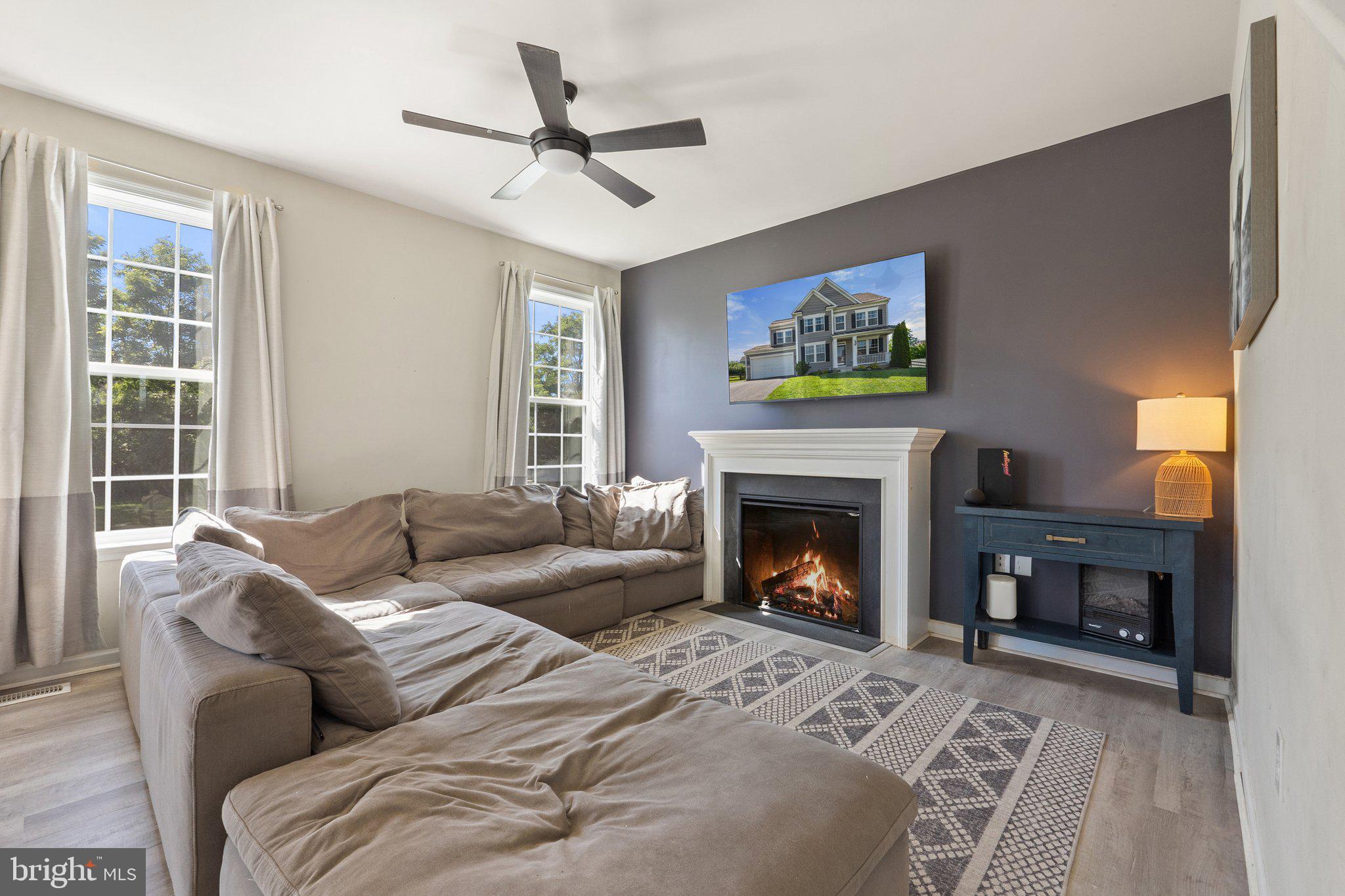 MCCAULEY CROSSING - Residential