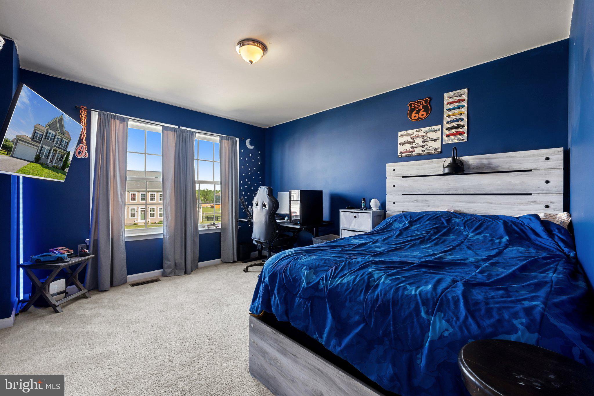 MCCAULEY CROSSING - Residential