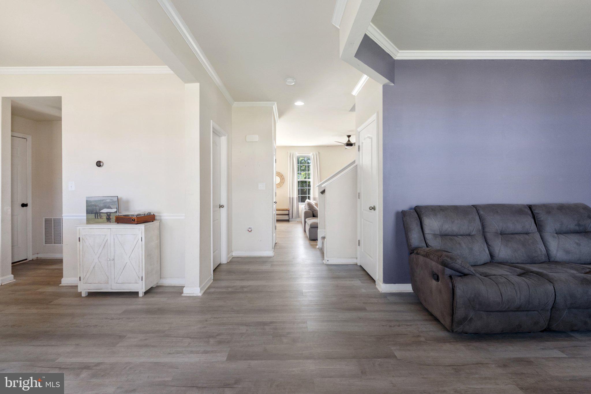 MCCAULEY CROSSING - Residential