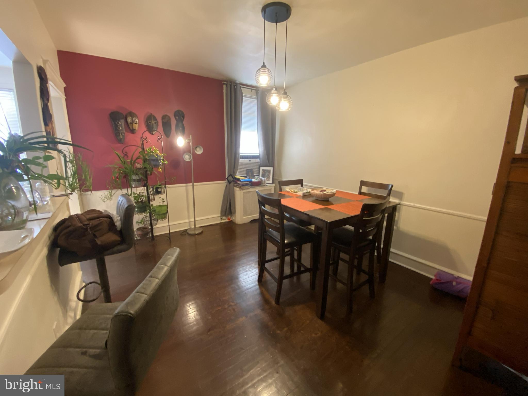 3008 N MADISON STREET