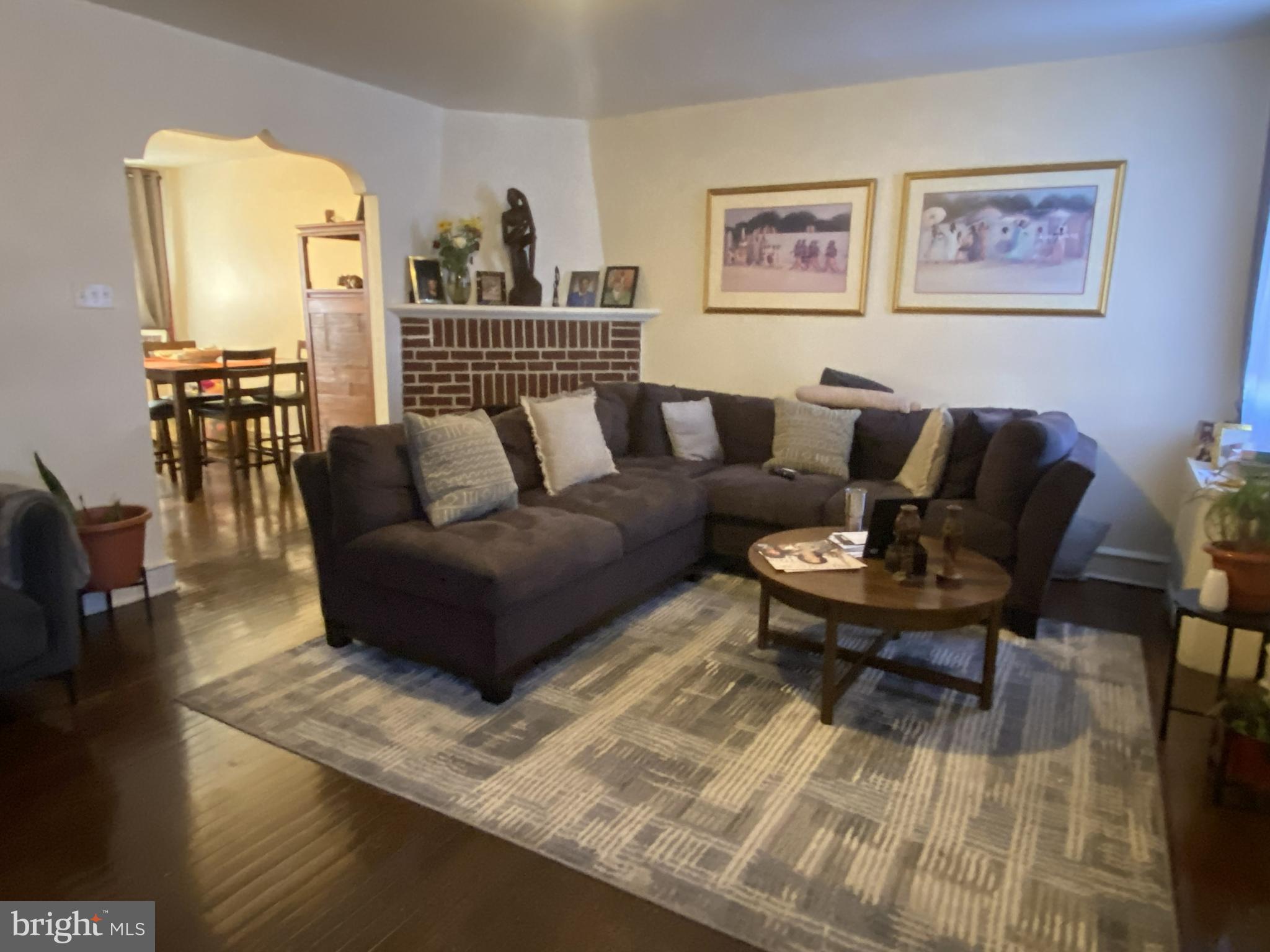 3008 N MADISON STREET