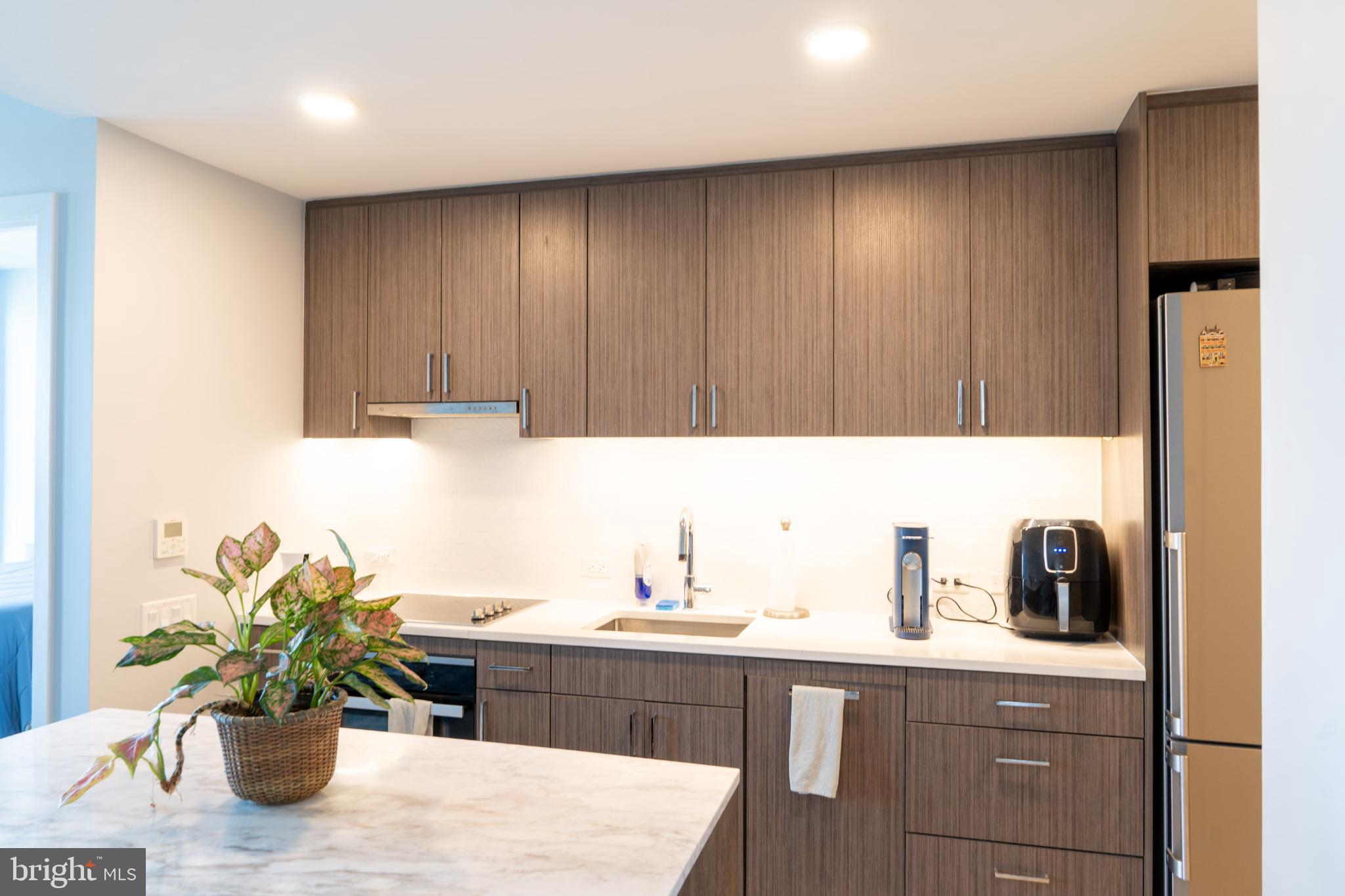 1211 VAN STREET SE 1107