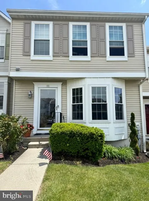 MLS: NJCD2117608