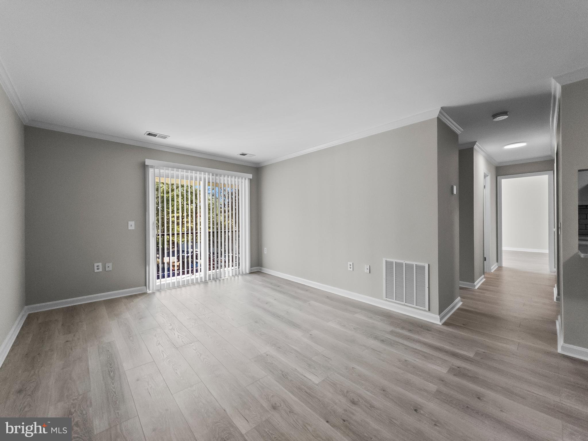 FLOWER HILL - Residential