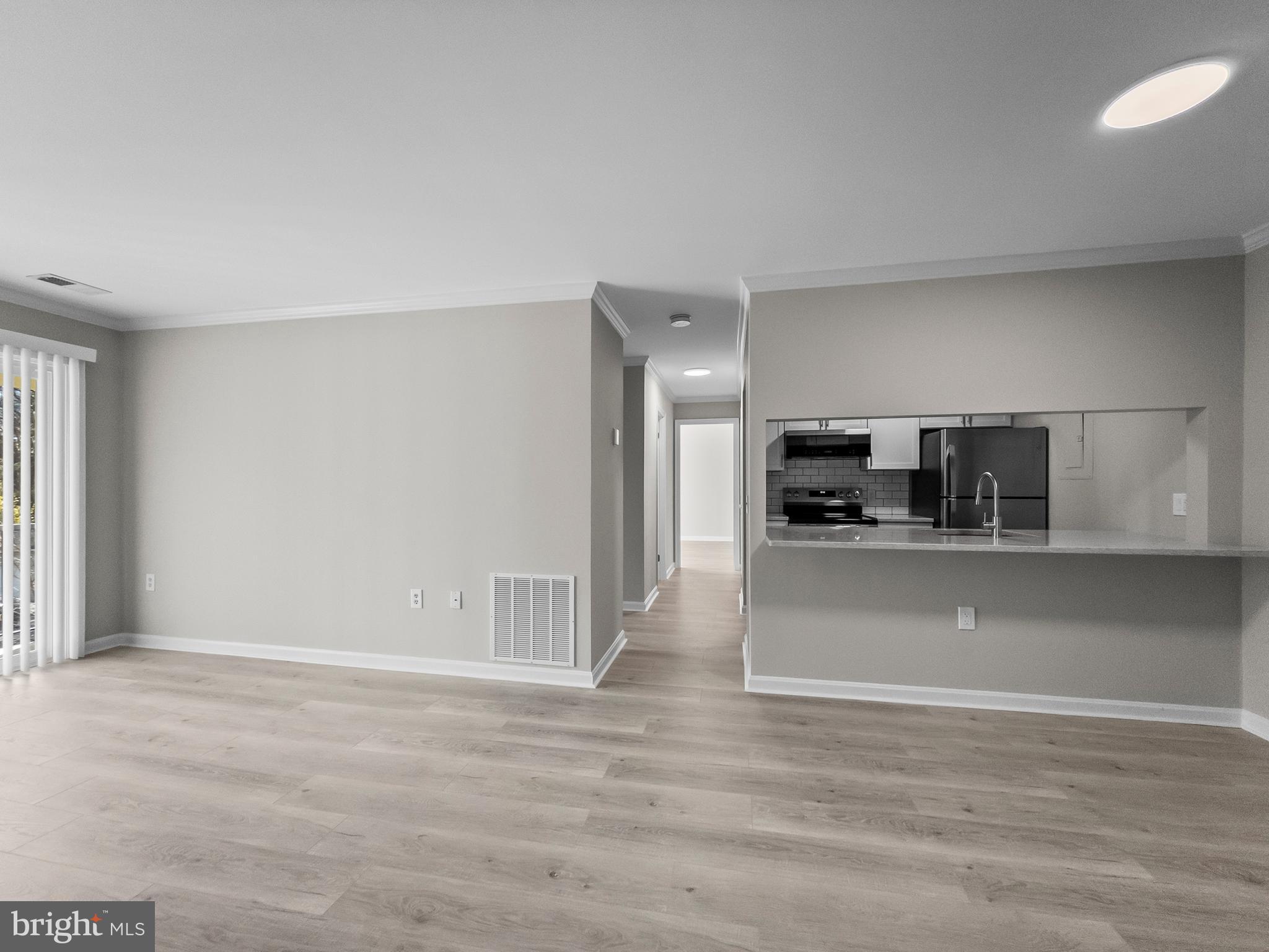 FLOWER HILL - Residential