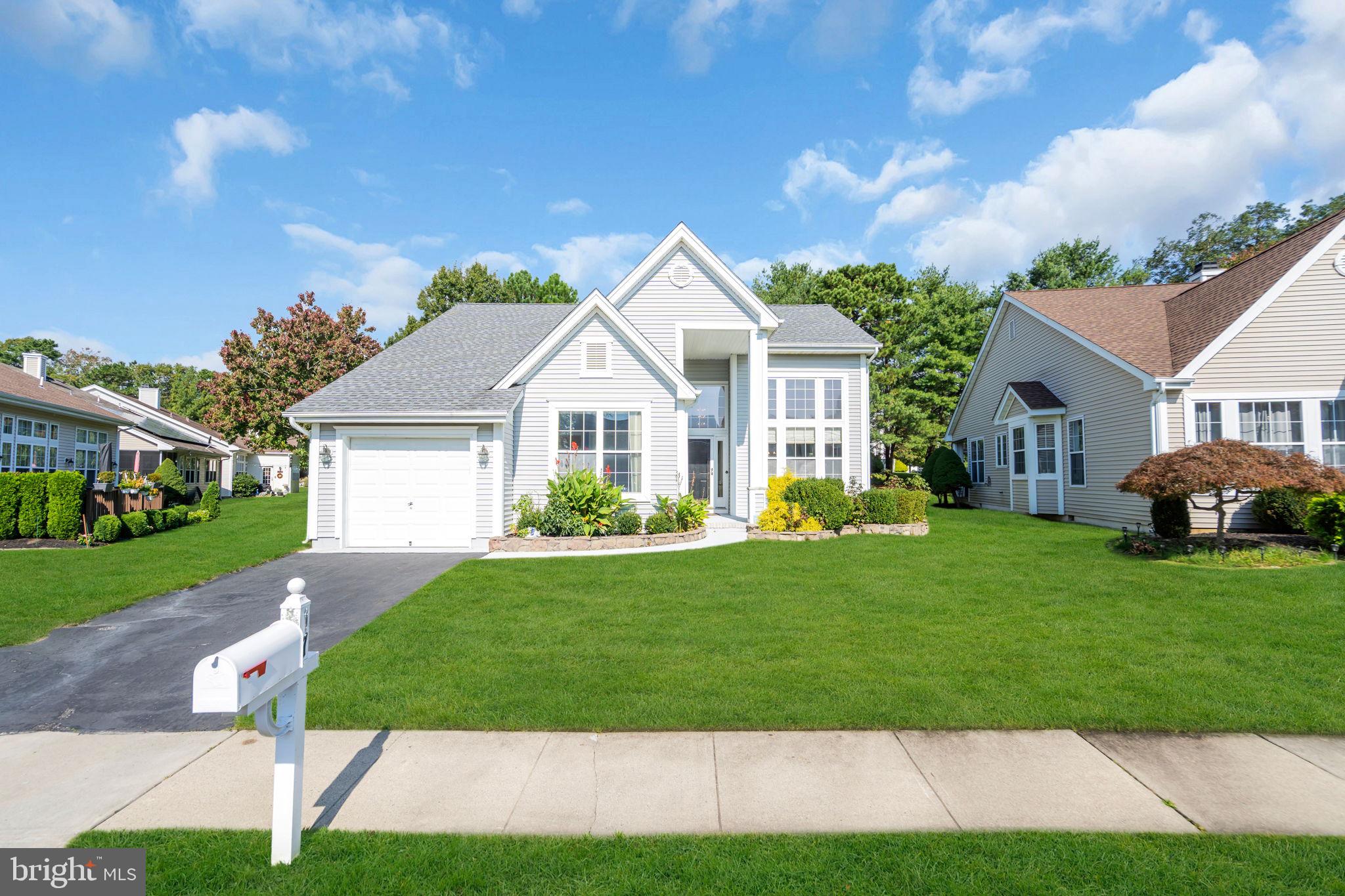 17 FOUNTAIN VIEW DRIVE