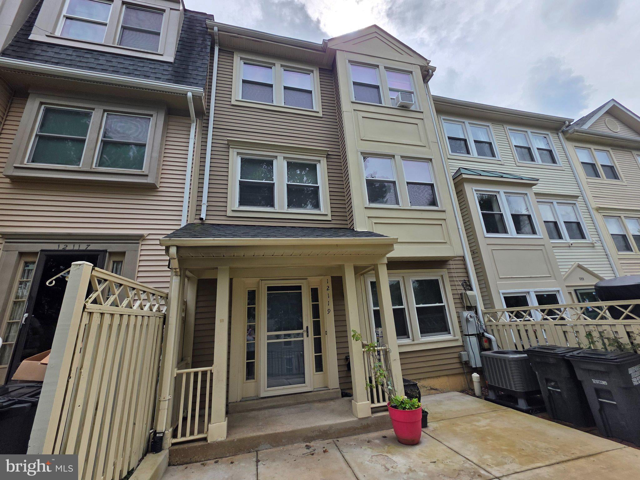 12119 SALEMTOWN DRIVE