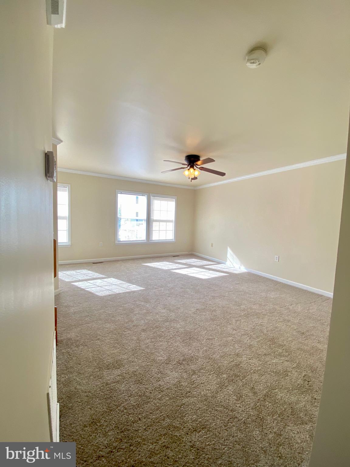 COUNTY GREEN - Residential Lease