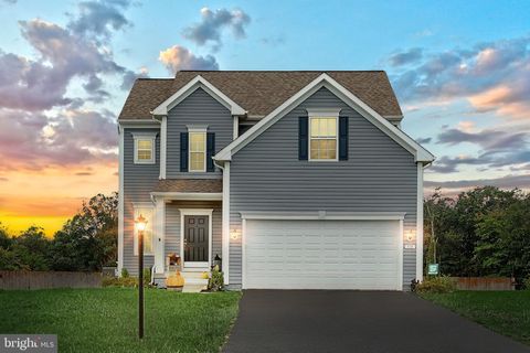 118 PHEASANT RIDGE ROAD HANOVER PA 17331