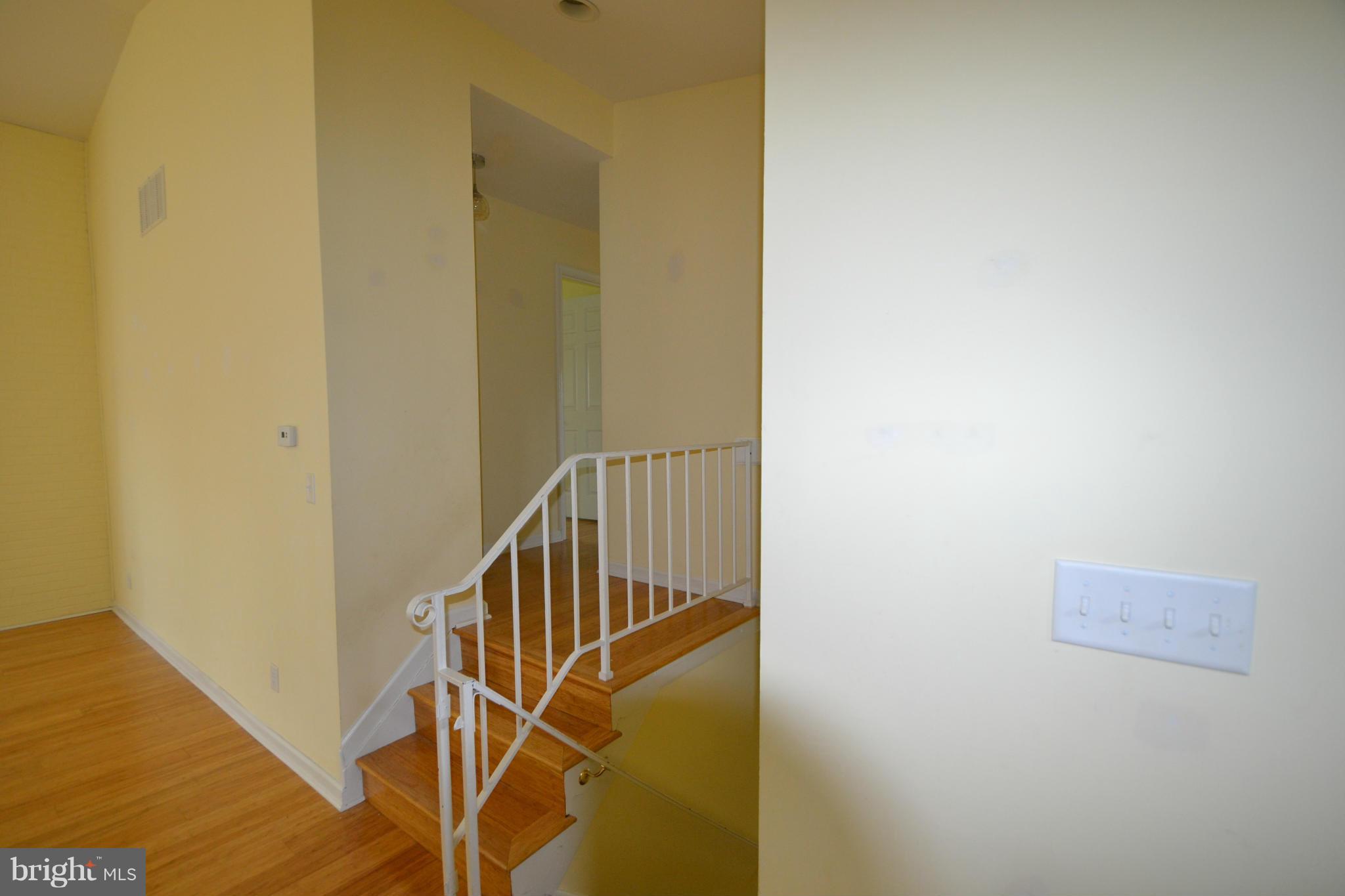 SUMMIT PARK - Residential Lease