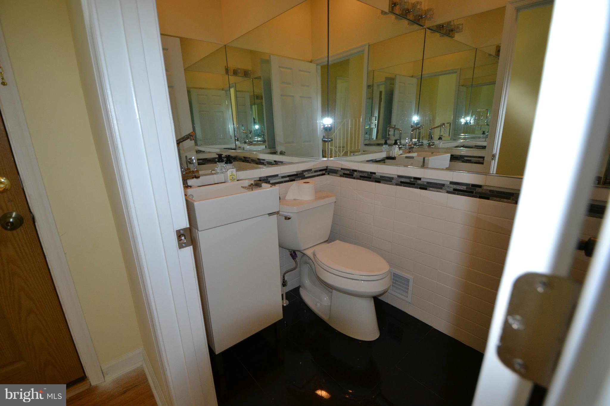 SUMMIT PARK - Residential Lease