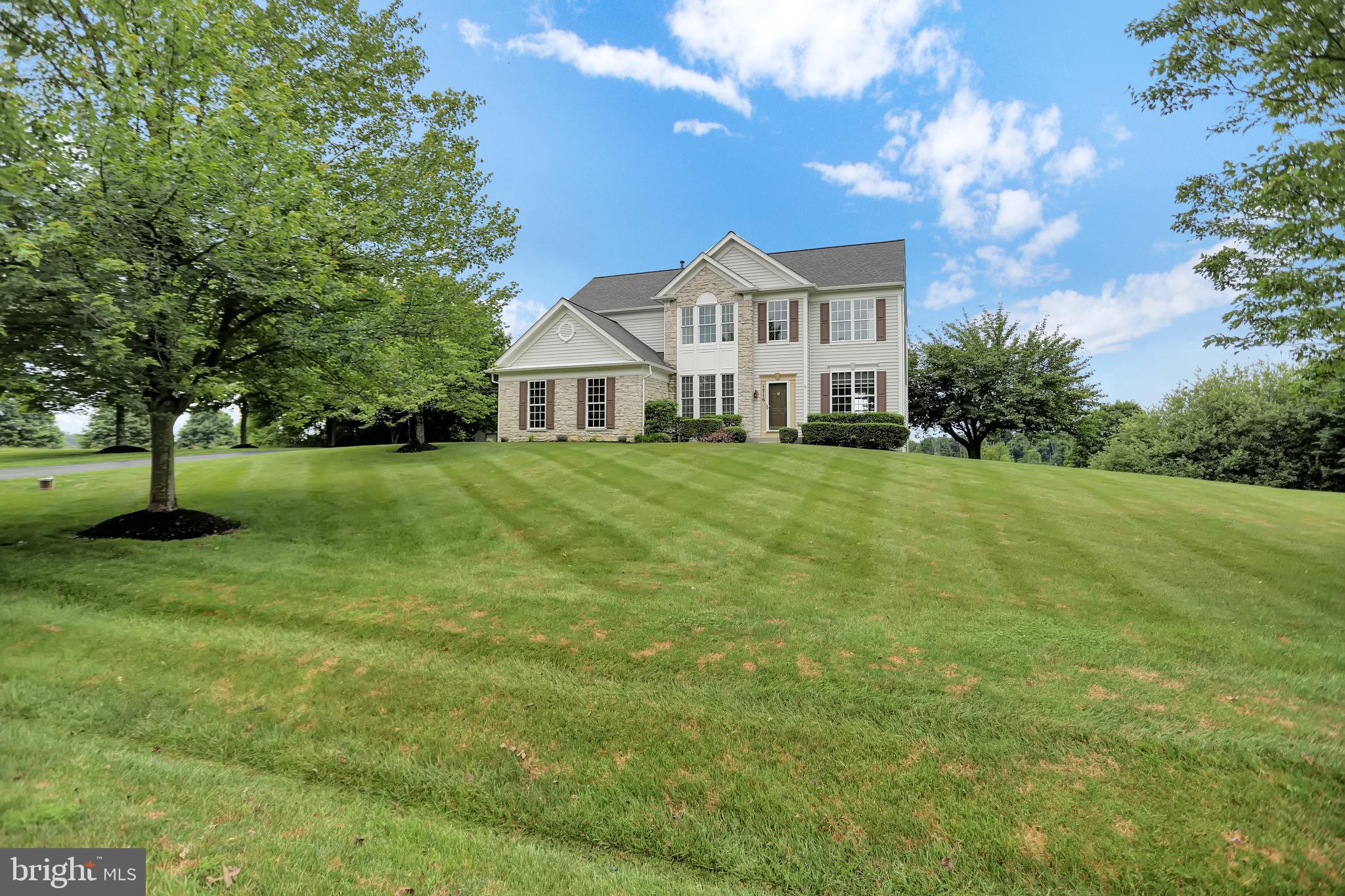 CATTAIL WOODS - Residential