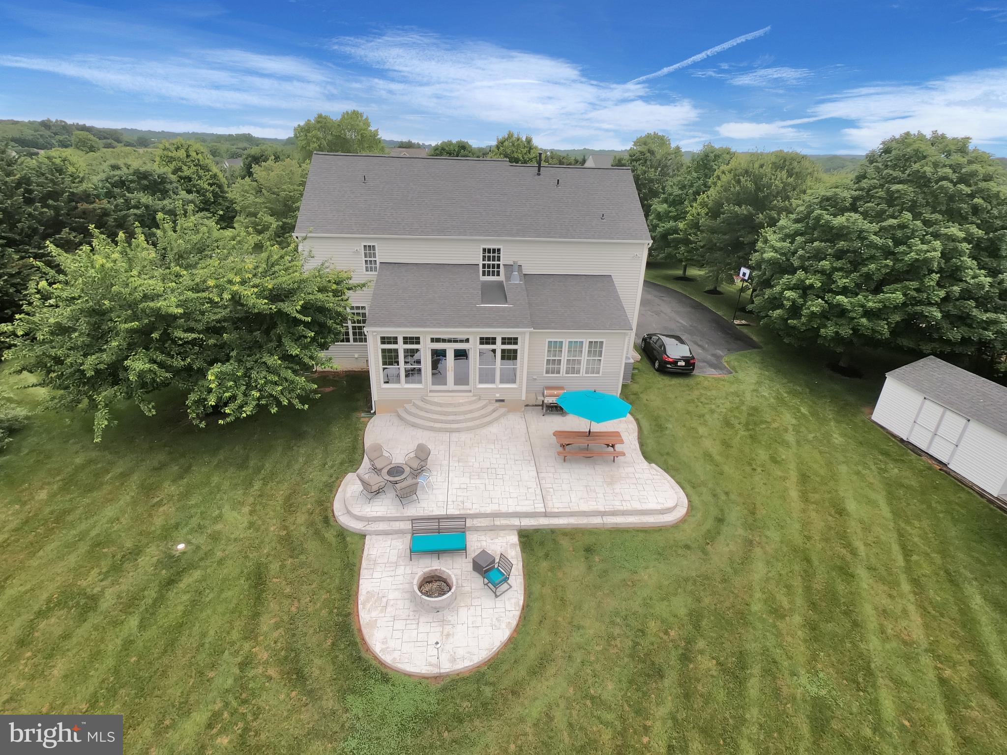 CATTAIL WOODS - Residential