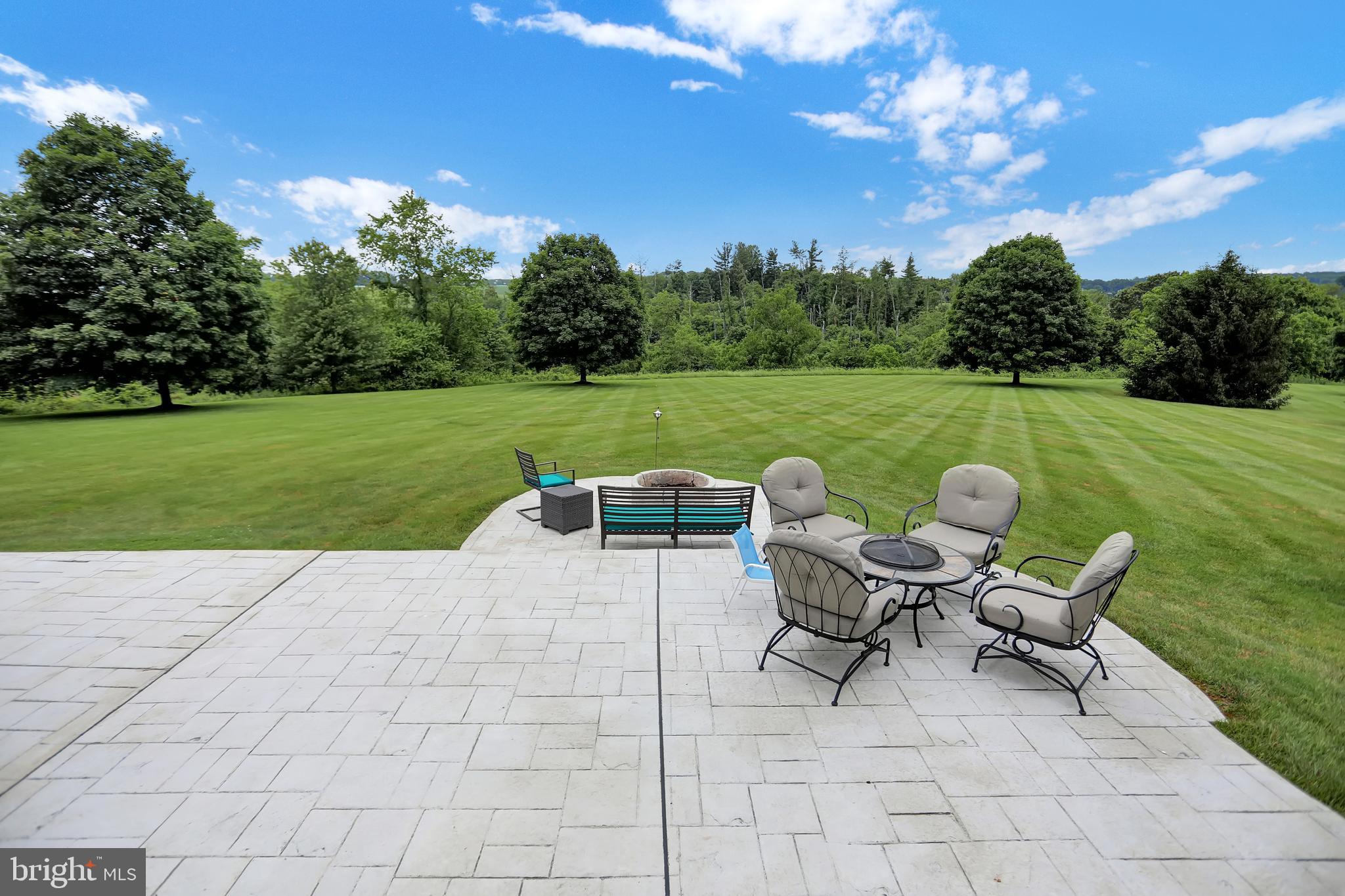 CATTAIL WOODS - Residential