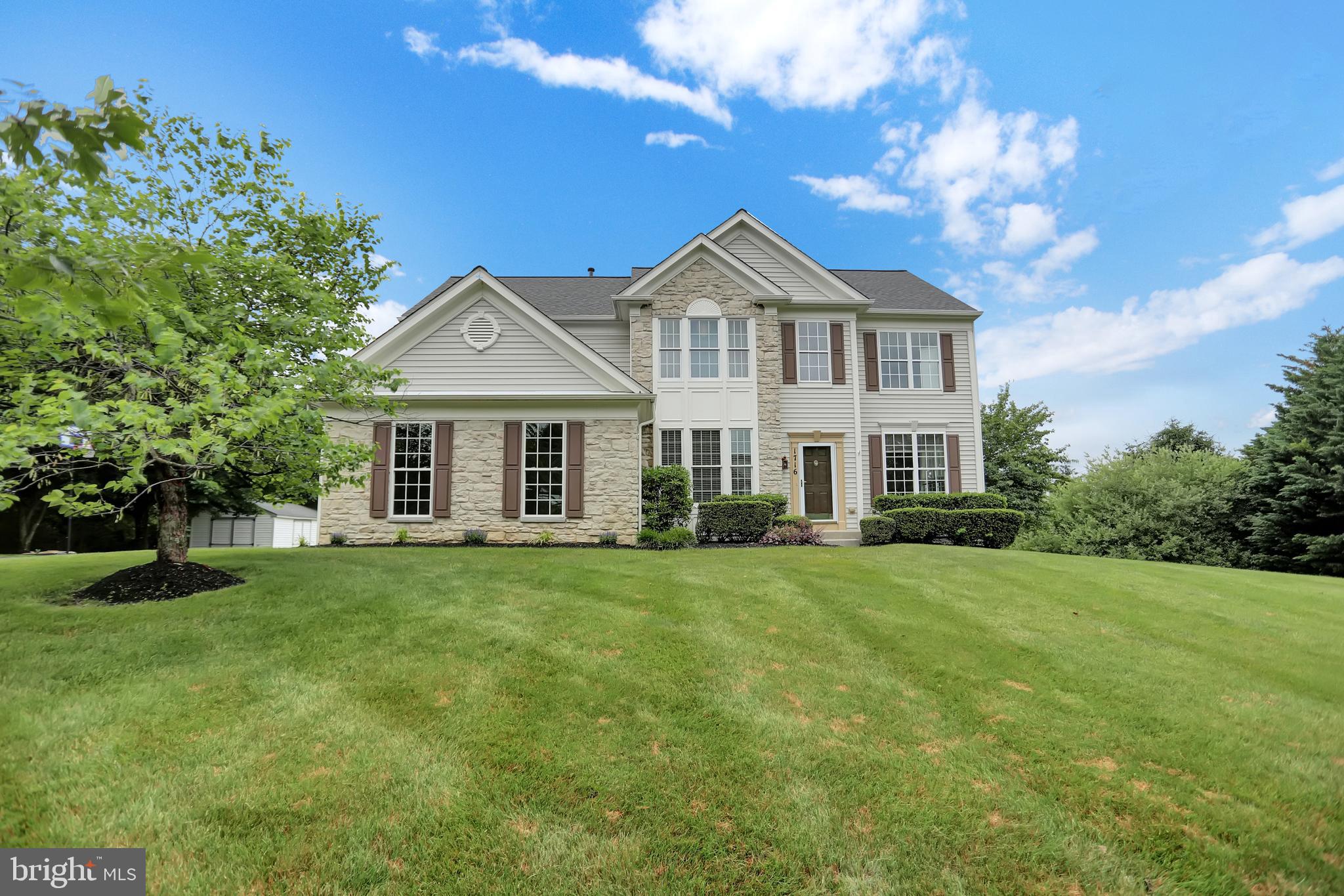 CATTAIL WOODS - Residential