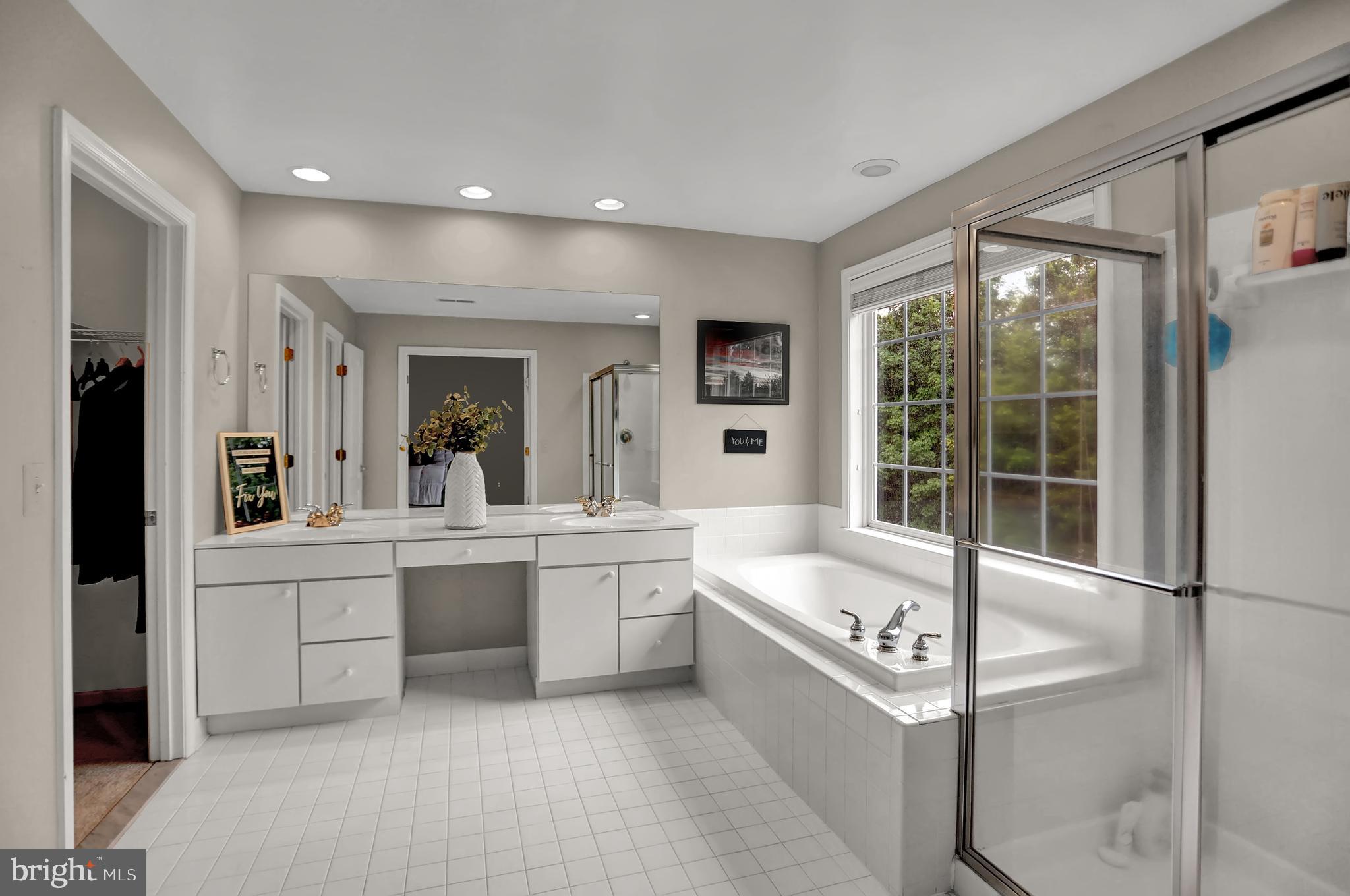 CATTAIL WOODS - Residential