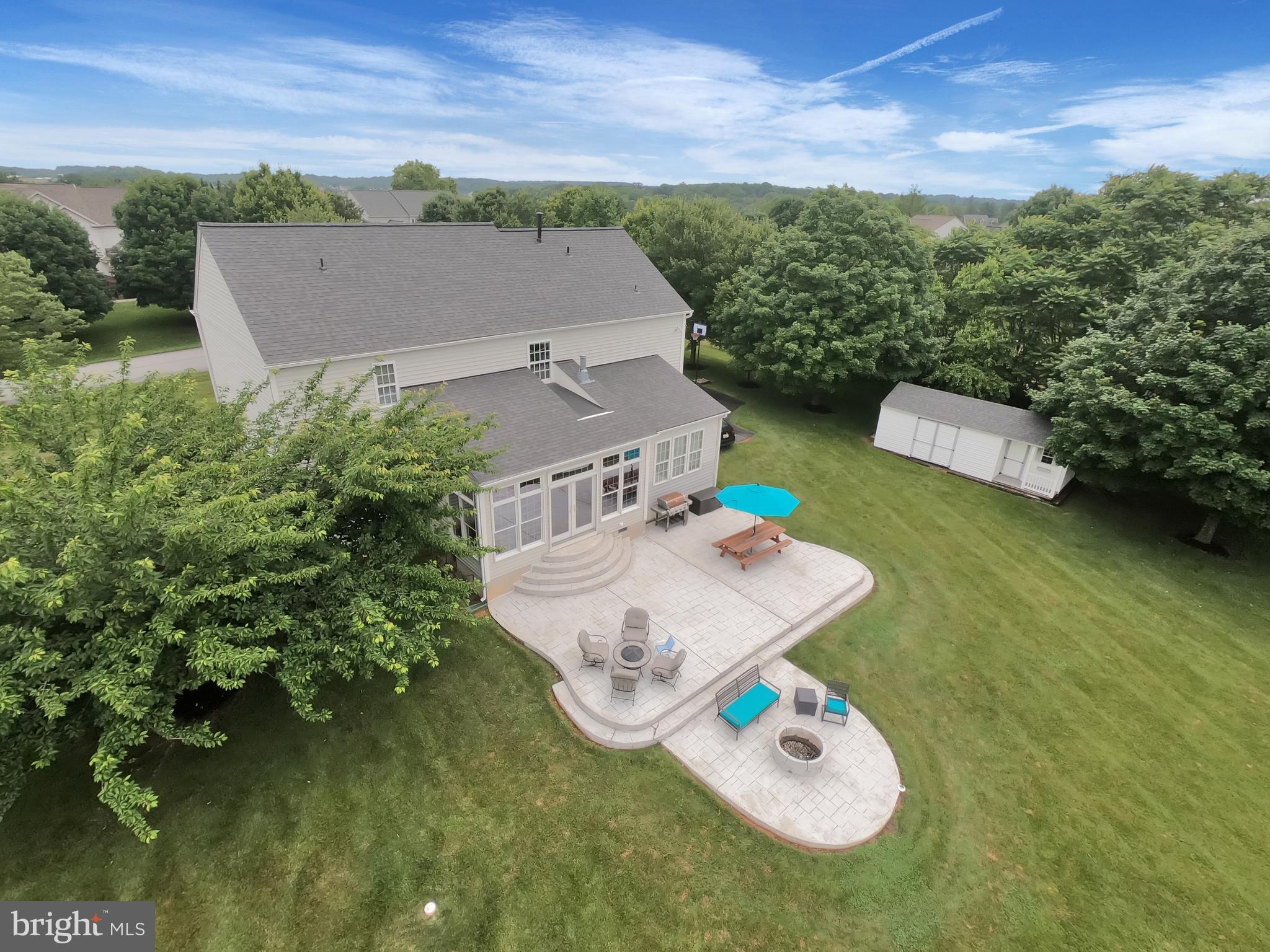 CATTAIL WOODS - Residential