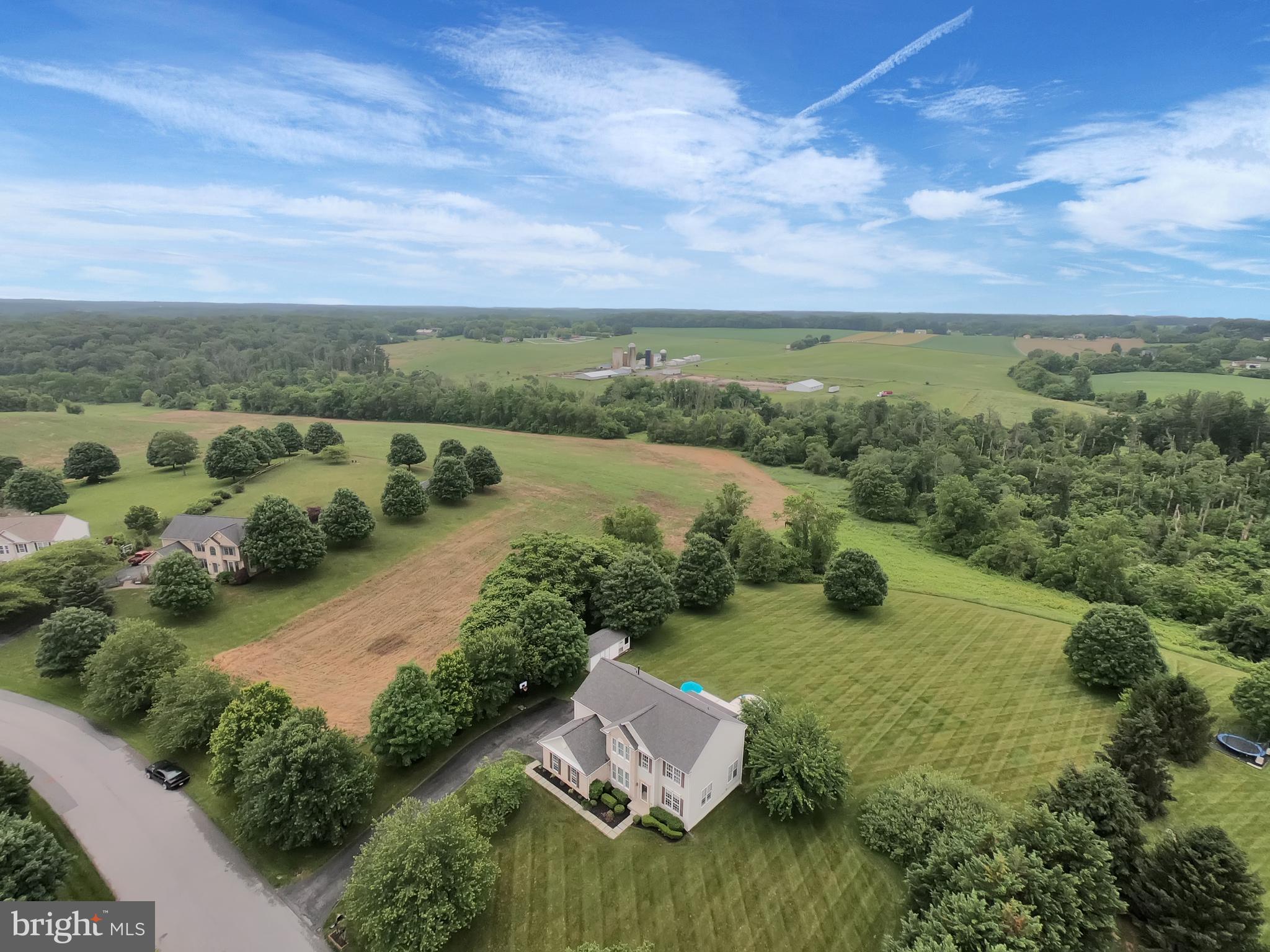 CATTAIL WOODS - Residential