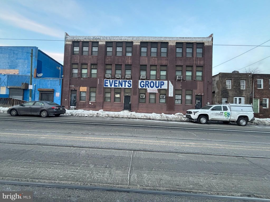 Photo of 5049 - 75 Lancaster Avenue, PHILADELPHIA, PA 19131 (MLS # PAPH2579234)