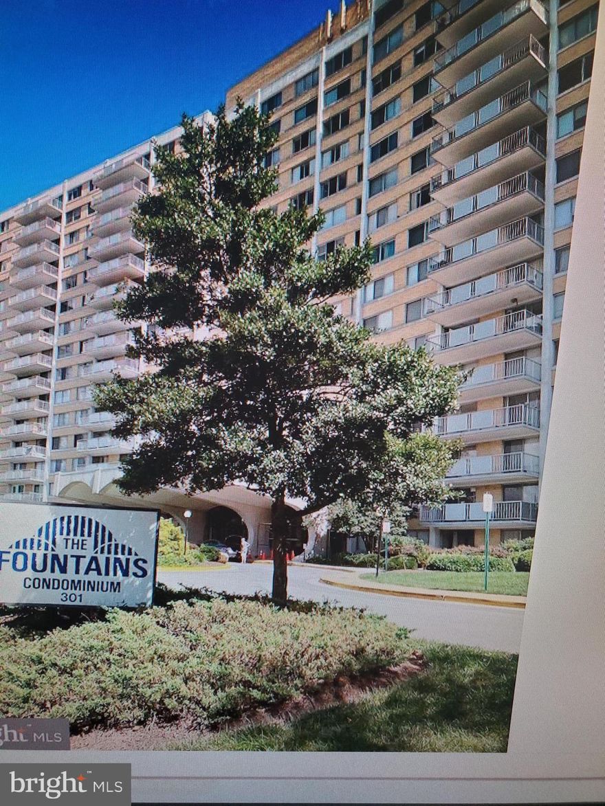 THIS IS ONE OF THE MOST BEAUTIFUL UNIT IN THE FOUNTAIN.  OWNER HAD SPEND OVER $40K TO UPDATE THE UNIT. NEW KITCHEN, NEW BATH, NEW WINDOWS, NEW HEATING AND COOLING UNITS, NEW WOOD FLOORING, FRESHLY PAINTED. WALK IN CLOSET. OPEN KITCHEN TO DINING AND LIVING ROOM. LAUNDRY ROOM IS ON EVERY LEVEL WITH NEW MACHINES AND VERY CLEANING.  THIS BUILDING HAS 24 HOURS FRONT DESK RECEPTIONIST,  PARTY ROOM, GYM, POOL WITHIN A MINUTES TO BUSES, SHOPS, RESTAURANTS, EXPRESS BUSES. AND JUST OFF OF I95 (A MAJOR HIGHWAY TO DC). FIRST TIME  IS OFFER FOR RENT. LANDLORD WILL CONSIDER RENTING THE UNIT FURNISH - AT $1700/M.  ALL FURNITURE  ARE 2  YEARS OLD AND VERY FASHIONABLE. RENT IS INCLUDING ALL UTILITIES. (EXCEPT CABLE TV.)