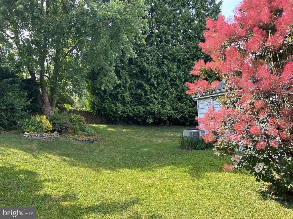 Photo of 41 Winding Way, Lititz, PA 17543 (MLS # PALA2052048)