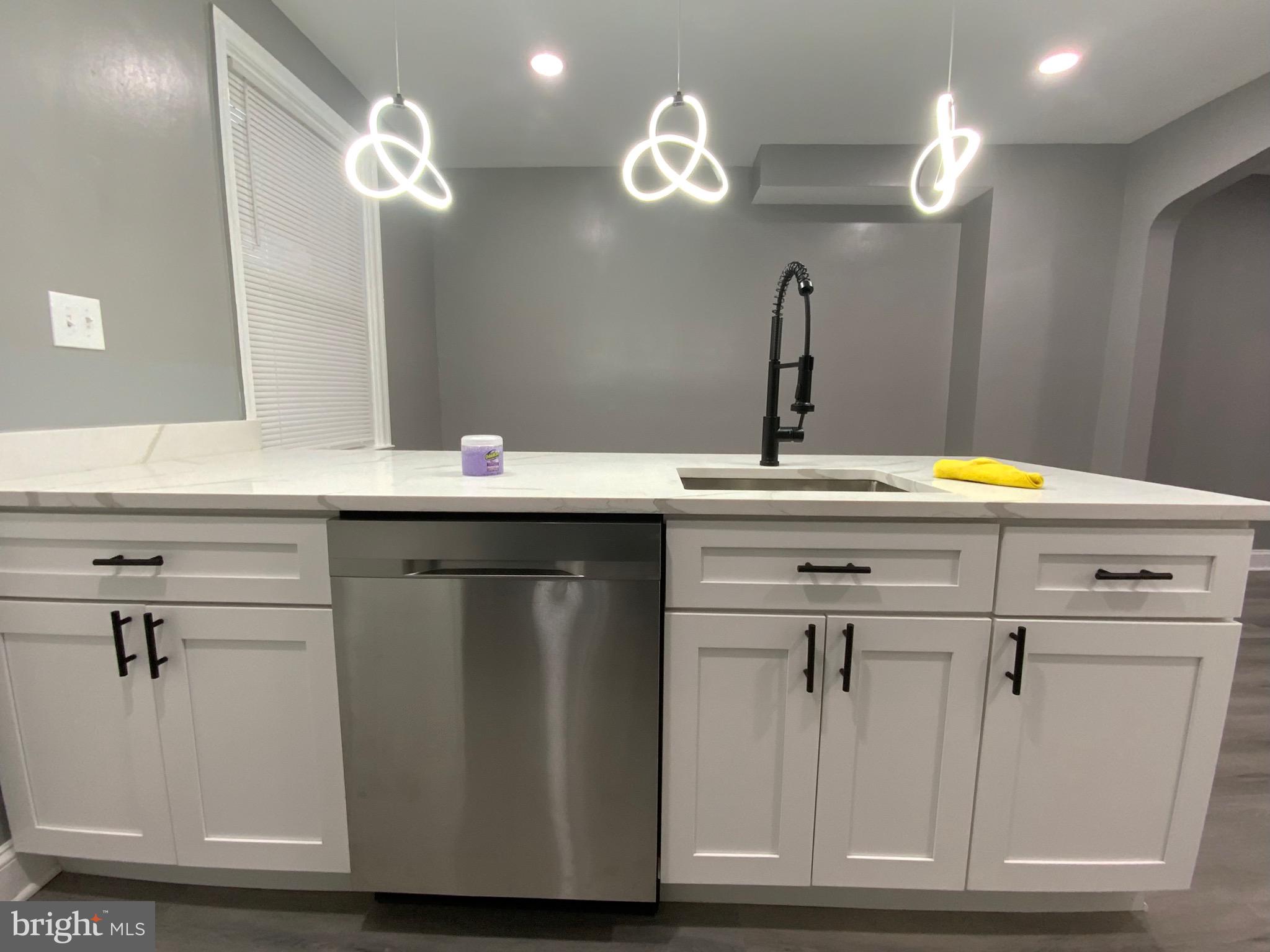 CHERRY HILL - Residential