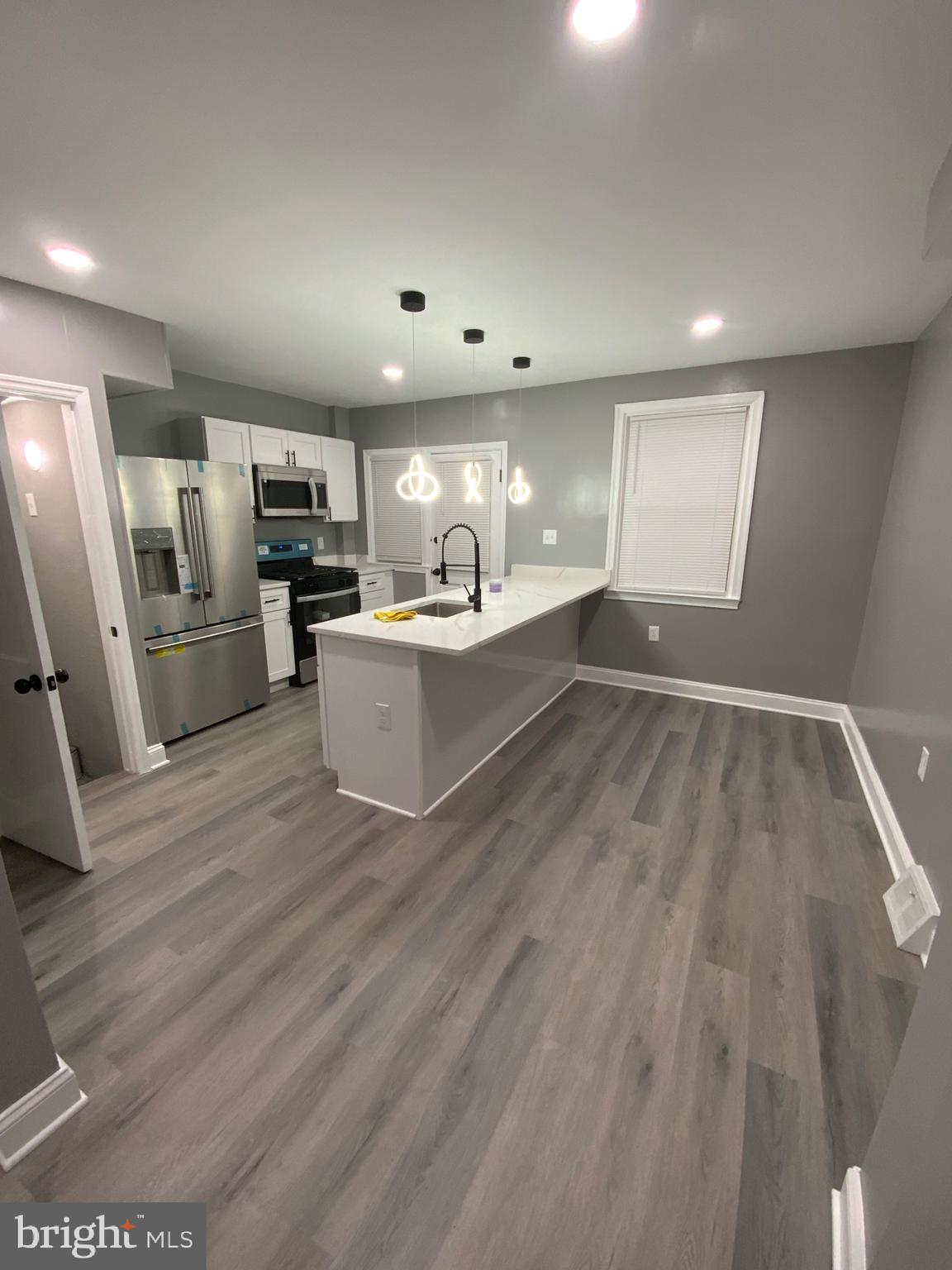 CHERRY HILL - Residential