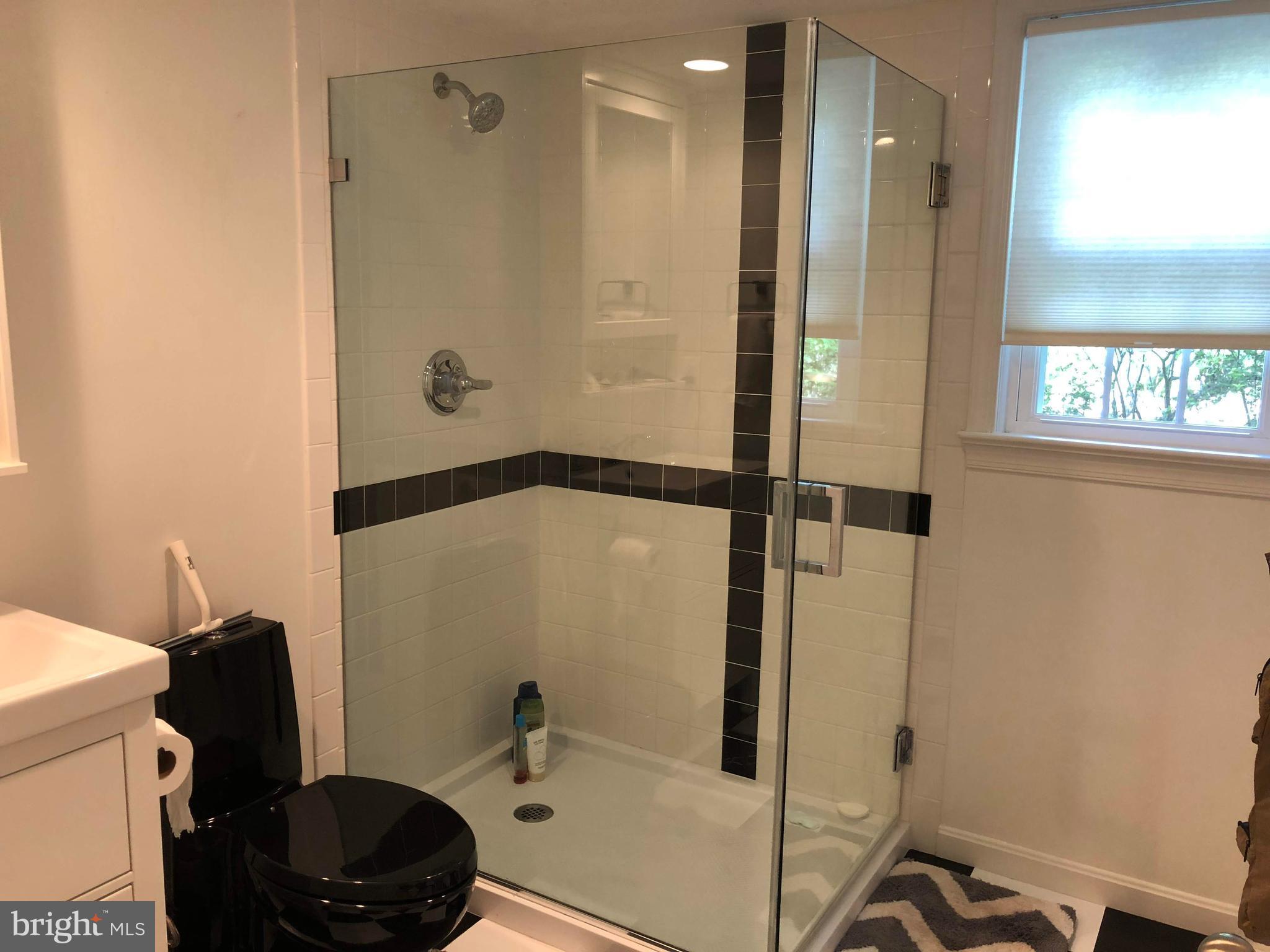 WESTBURY HEIGHTS - Residential Lease