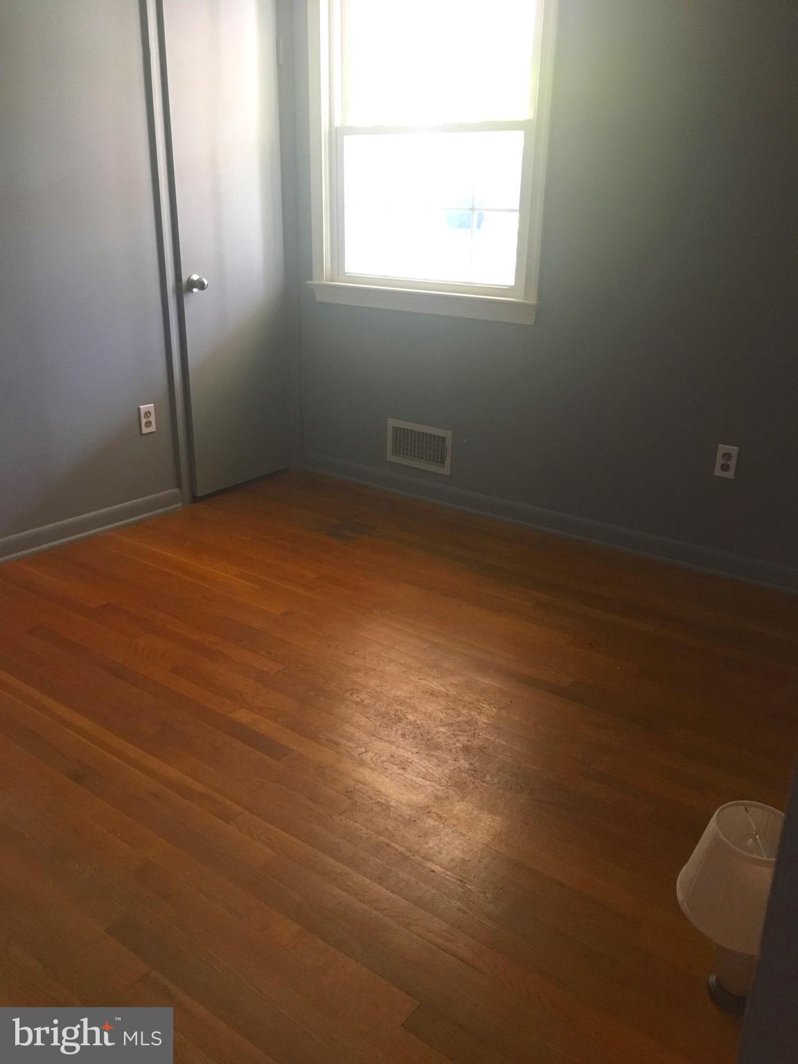 WESTBURY HEIGHTS - Residential Lease