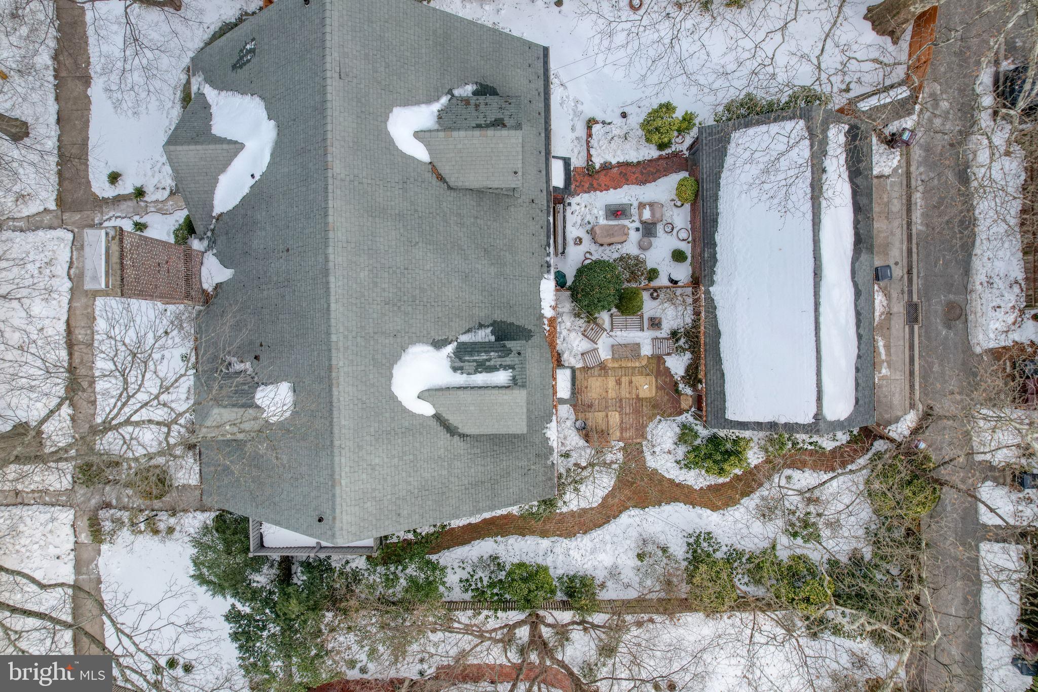 WAWASET PARK - Residential