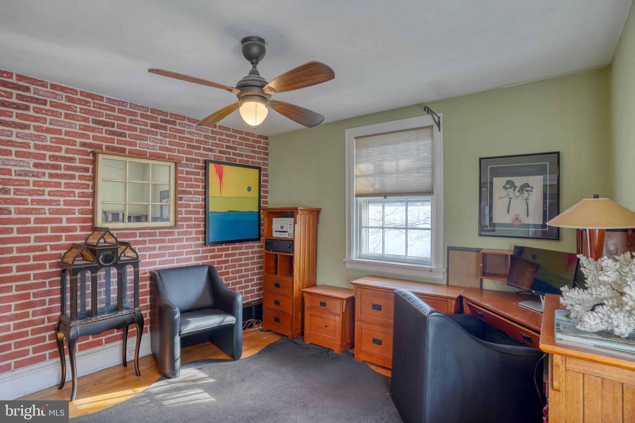 WAWASET PARK - Residential