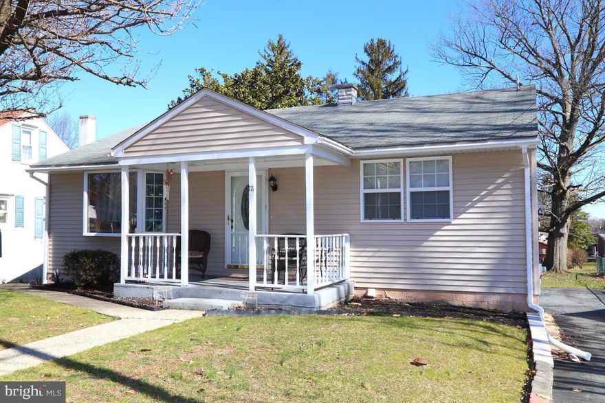 Move-in ready with remodeled kitchen and bathroom, hardwood flooring throughout, and finished walk-out lower level. Enjoy the covered porch & deck, large backyard & plenty of off-street parking. Includes all appliances. Convenient to shopping, parks and schools.