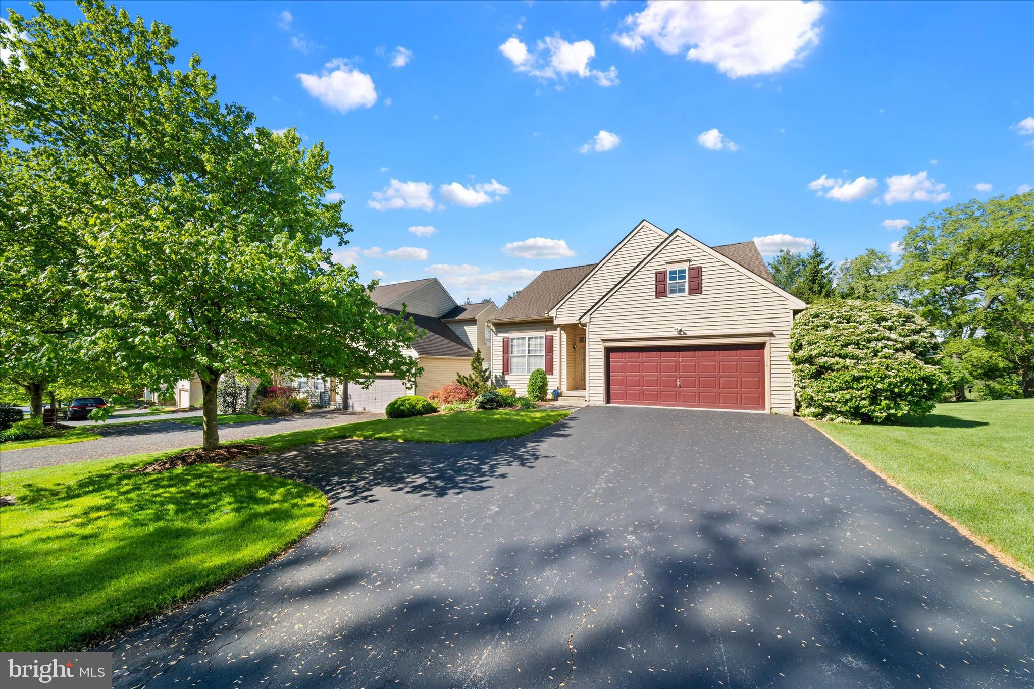 SOMERSET LAKE - Residential