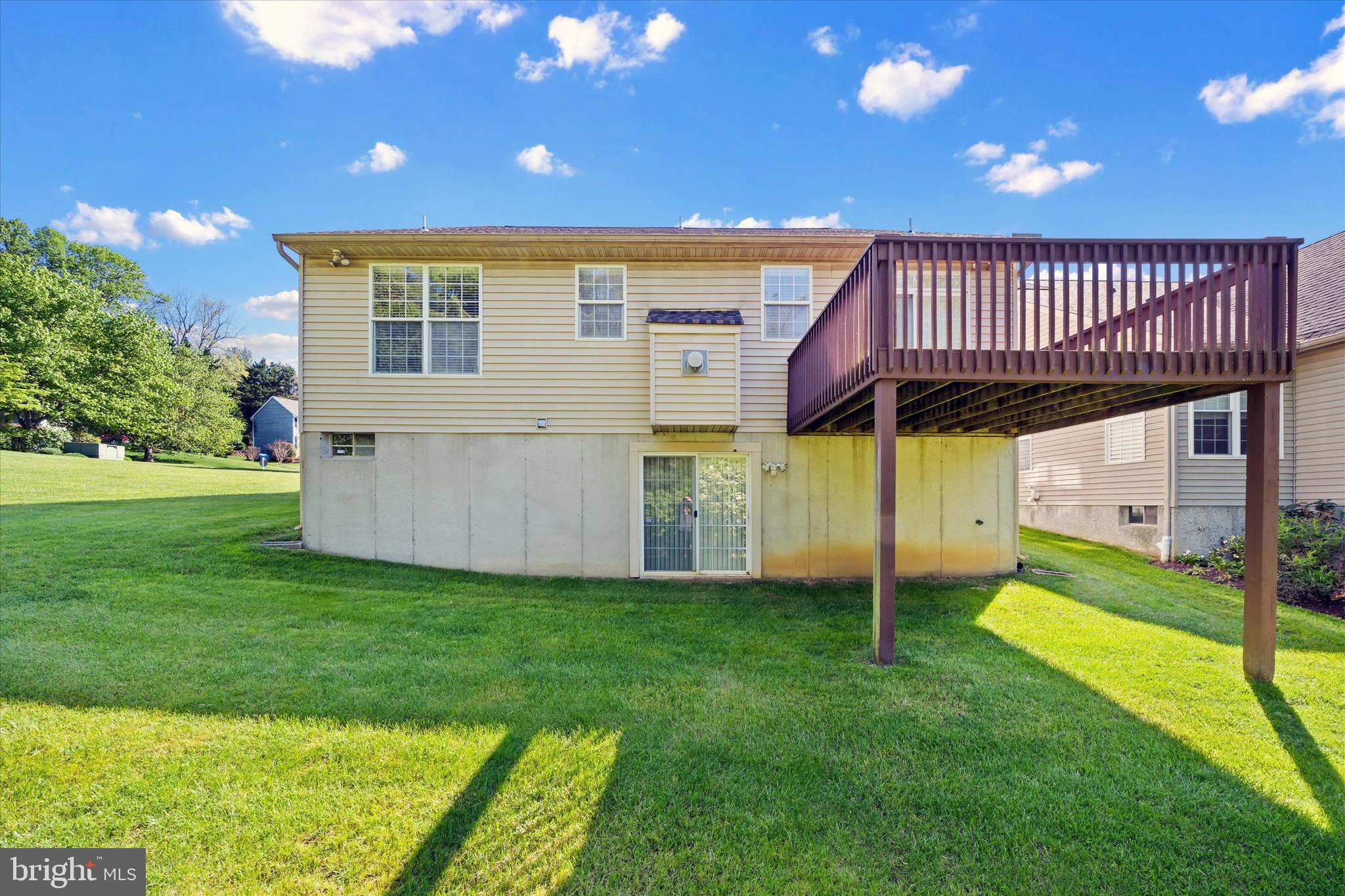 SOMERSET LAKE - Residential