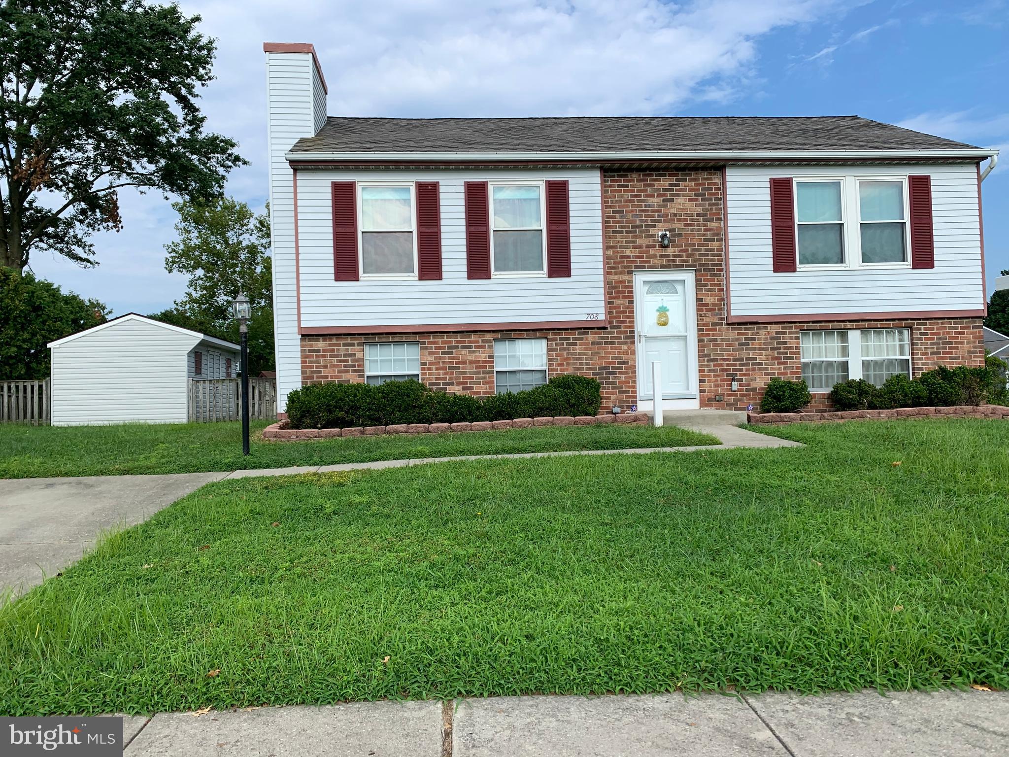 WOODBRIDGE CENTER - Residential