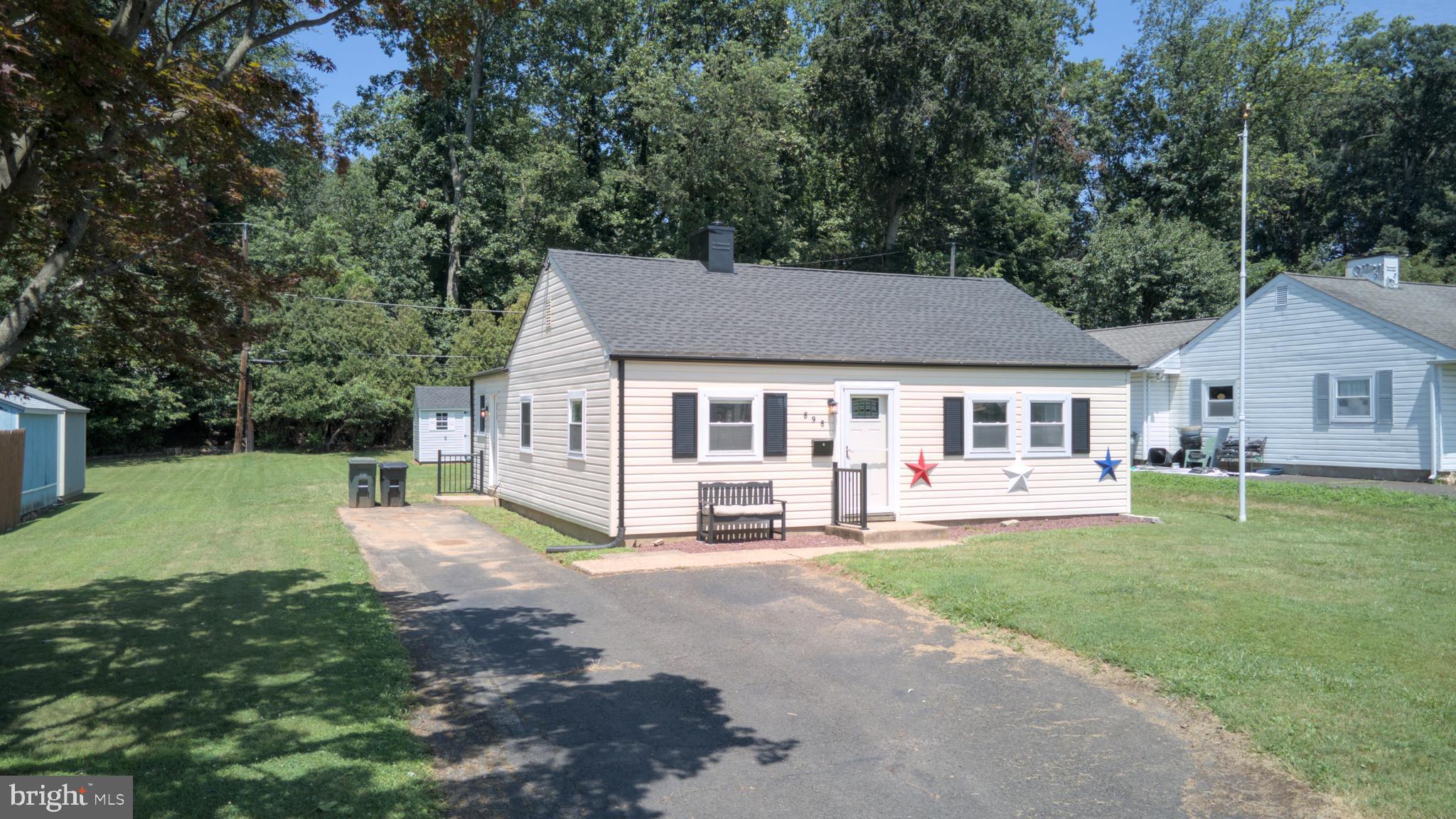 898 WILLOPENN DRIVE