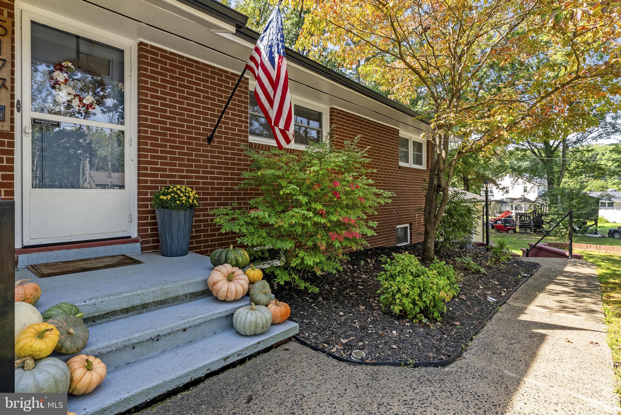 5177 ALBRECHT LANE