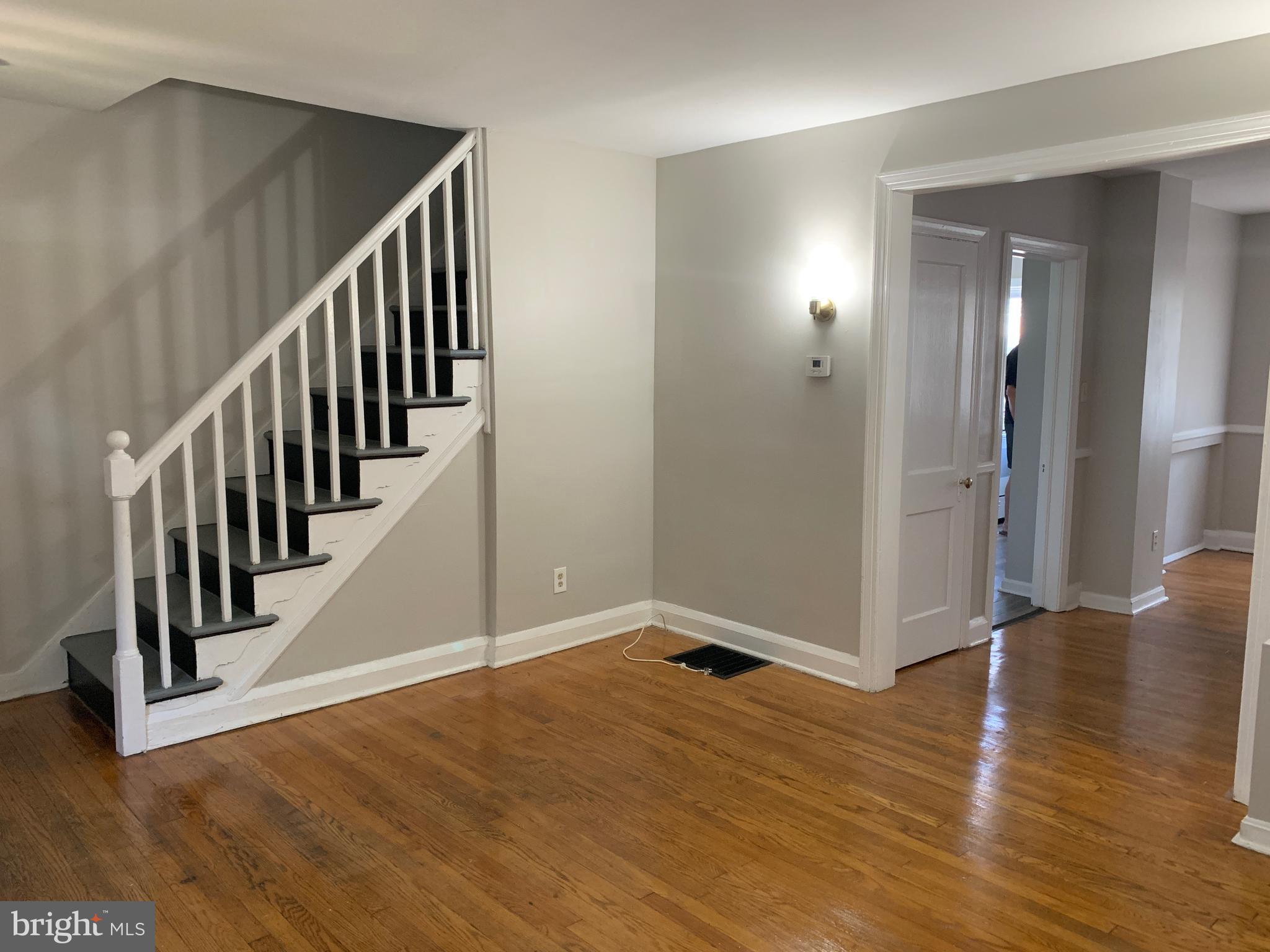 GOVANS - Residential Lease