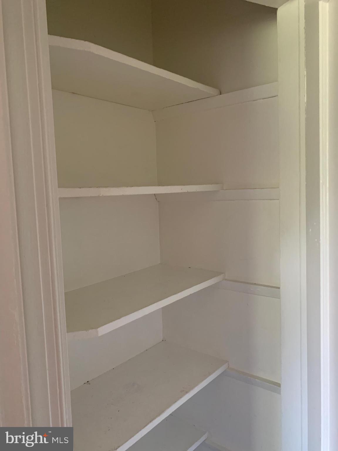 GOVANS - Residential Lease